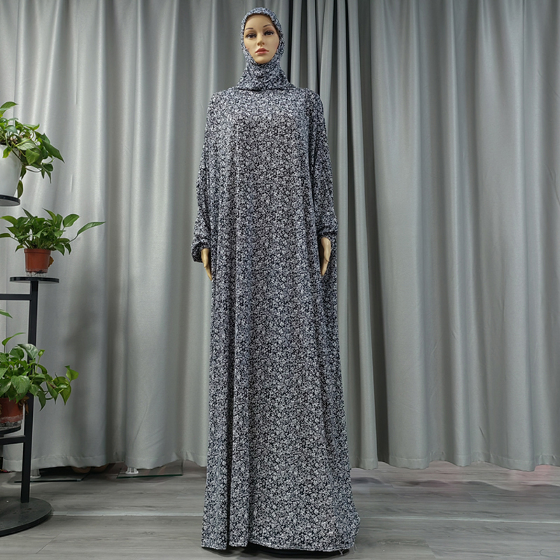 The New Fashion Best-Selling Women's Large Size Muslim Hooded Robe Printed Small Flower In The Middle East And The United States Beautiful Robe Hot Design Europe And The United States Fashion details Picture