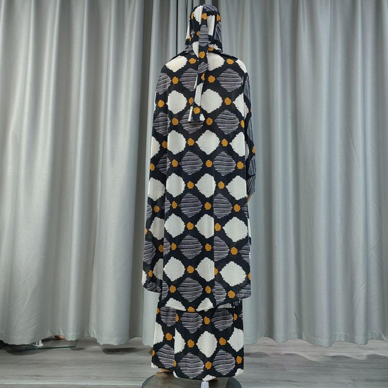 The new European and American fashion cross-border long, large wharf, large flower, women's prayer robe, casual daily, ethnic long dress two-piece set is selling well details Picture