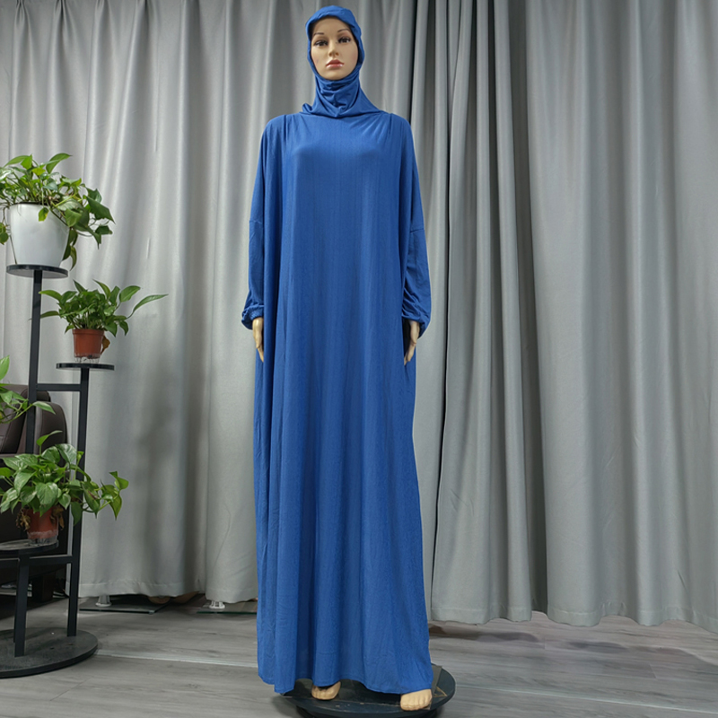 New fashionable and best-selling women's large-sized Muslim hooded robe with printed solid color, Middle Eastern, European and American long dress hooded solid color hooded daily low-key details Picture