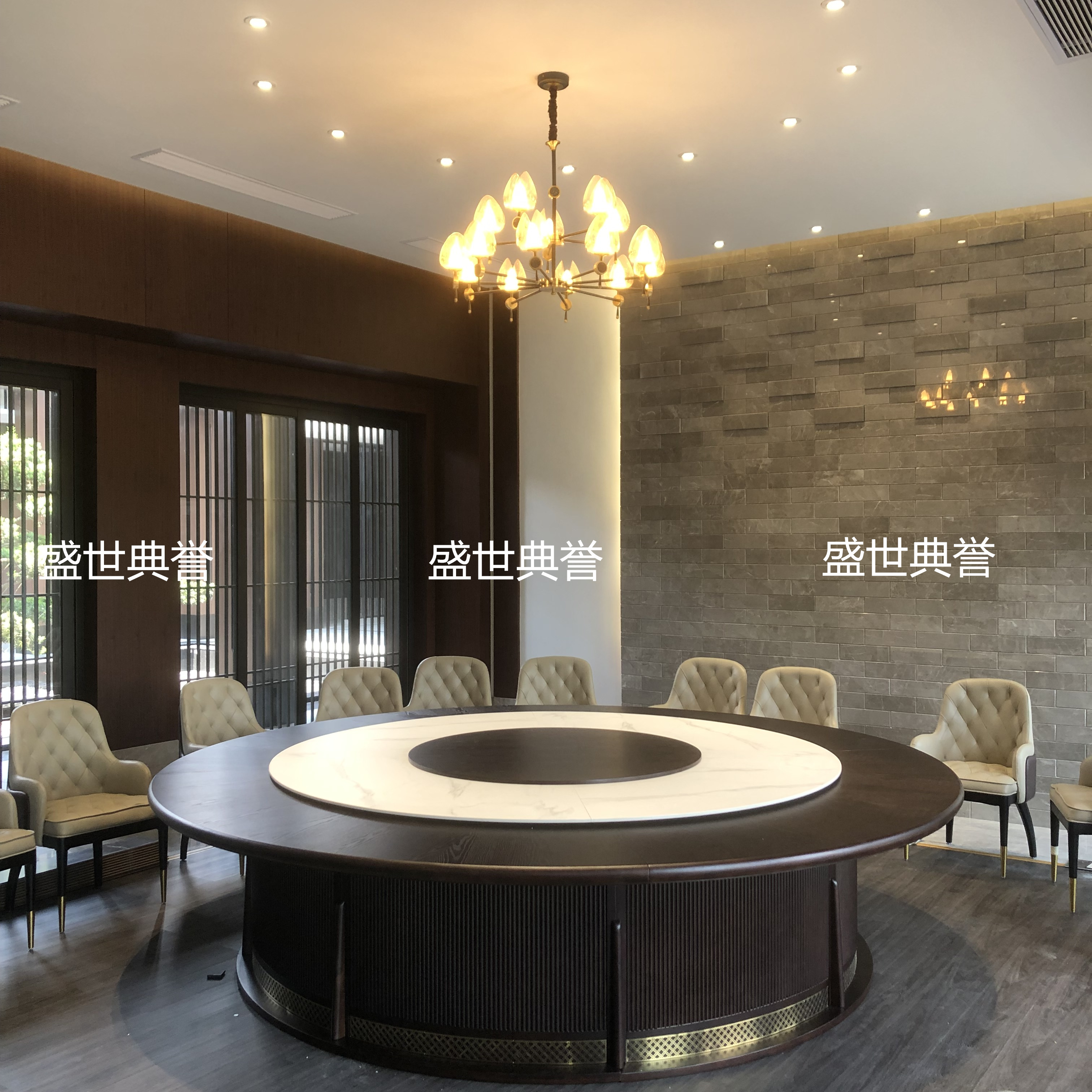 Shanghai Seafood Zizao electric dining tables and chairs, solid wood dining tables for five-star hotel private rooms, and light luxury electric round tables for clubs Specification image