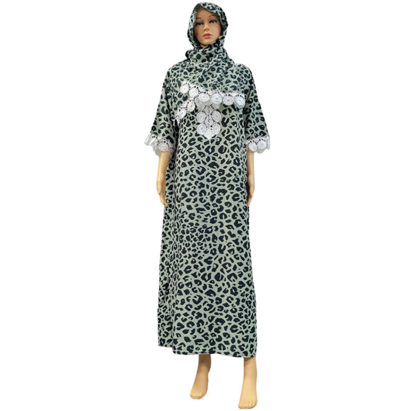 Factory Direct Sales Cross-Border Europe And The United States Hooded Amazon Home Wear African Women's Hooded Scarf Short Sleeve Gown Dress Printed Flowers