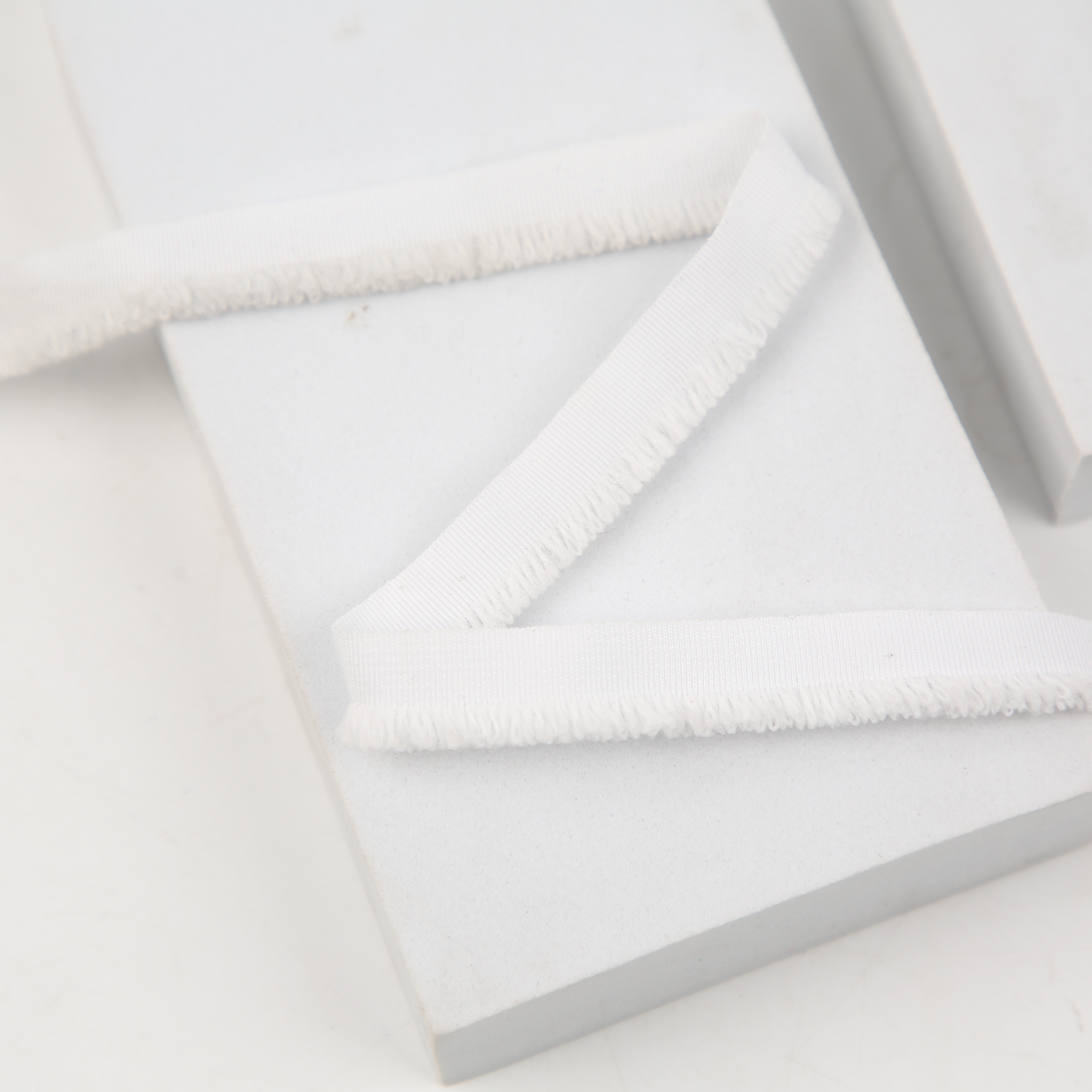 Spot Wholesale Chiffon Hand-Torn Edge Ribbon Wedding Greeting Card Bow Decorative Hand-Held Flower Tied Floral Ribbon Specification drawing
