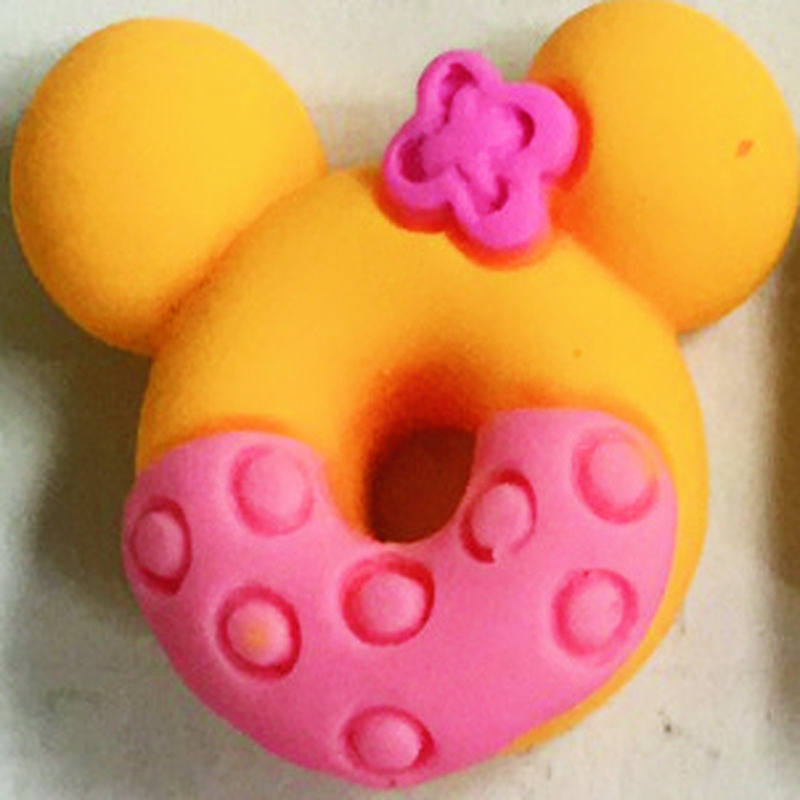 Realistic handcrafted 5749 material creative jewelry, personalized cream glue food toys, fridge magnets, phone cases, and jewelry