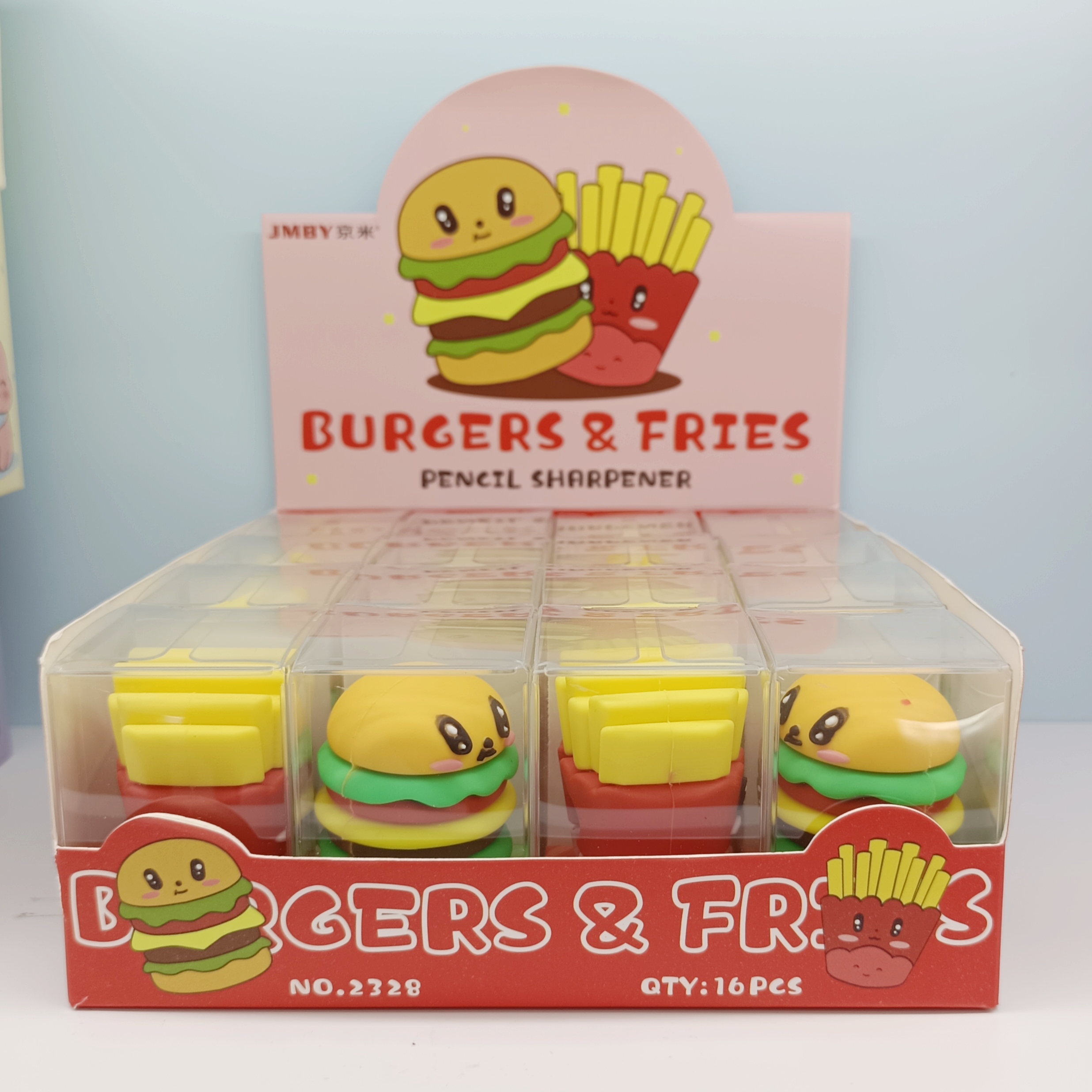 Creative cute silicone cartoon shape pencil sharpener mini portable stationery for students Application Scenario