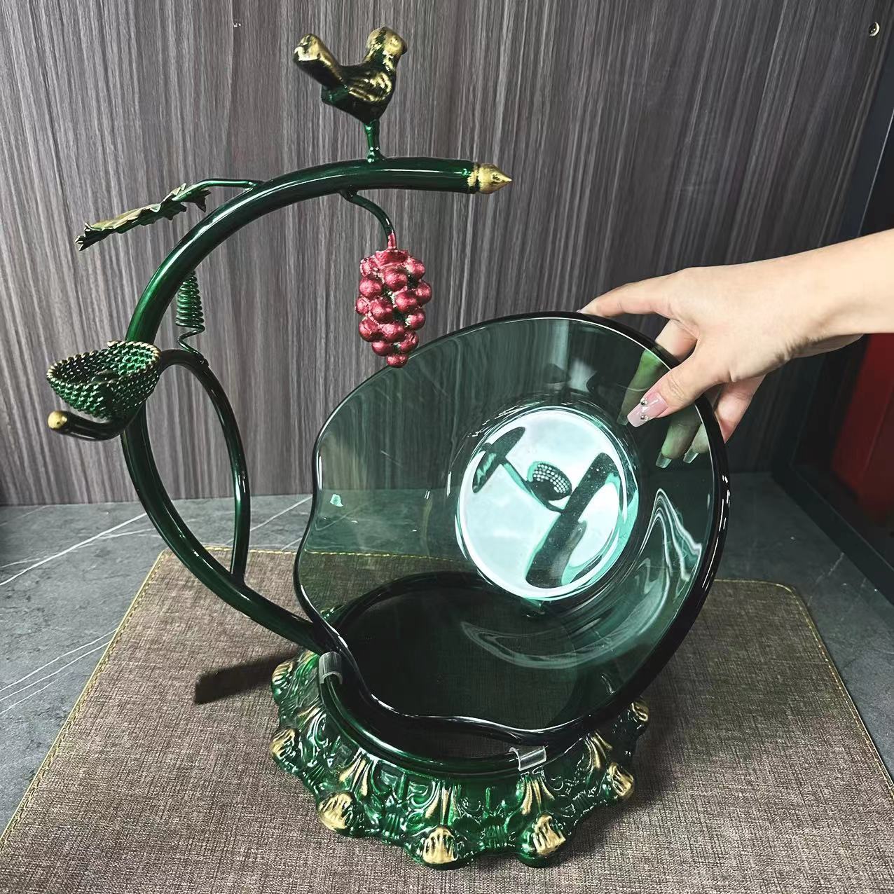 铁艺果盘/酒店用/自助餐用/造型玻璃/家用餐具/玻璃果盘/造型果盘/工艺品细节图
