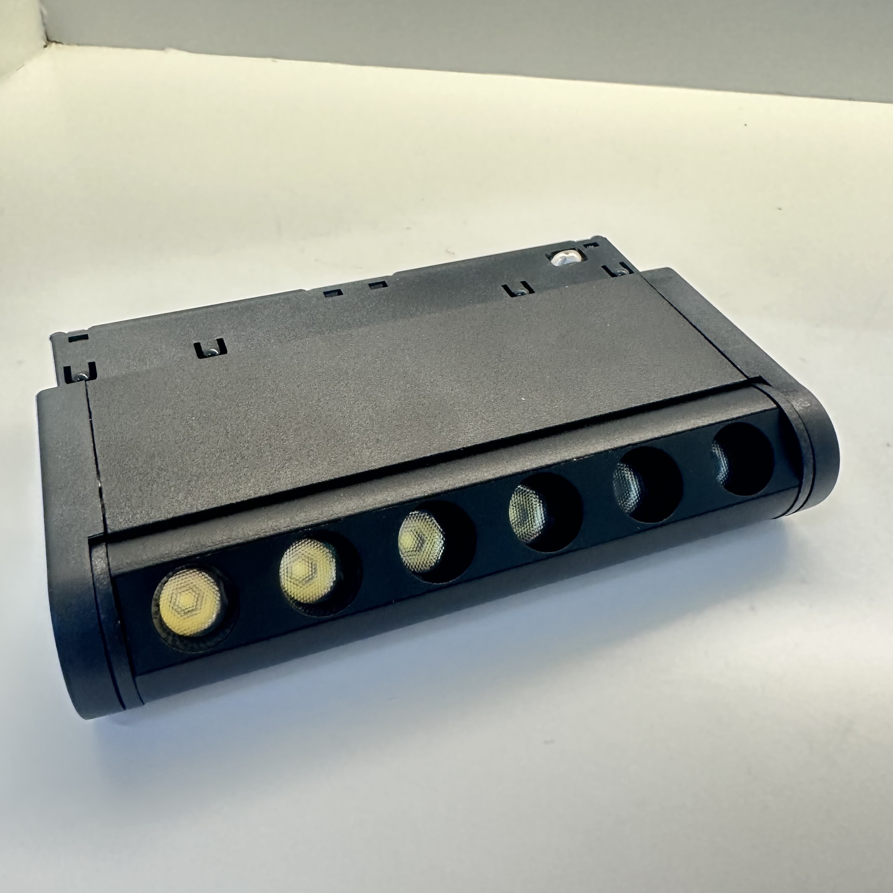 LED magnetic track light, grille light, floodlight, spotlight, spotlight, strip light Application Scenario