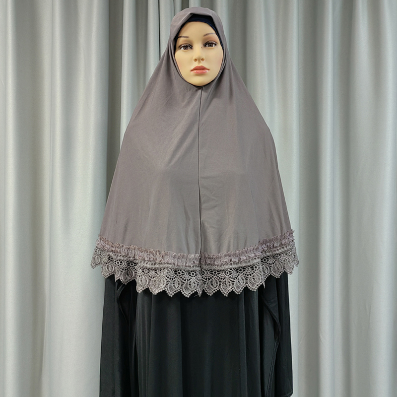 Elegant and fashionable headscarves are selling well. Muslim women's solid-color headscarf with lace trim, dark, uniform size, traditional Dubai daily ethnic style headscarf details Picture