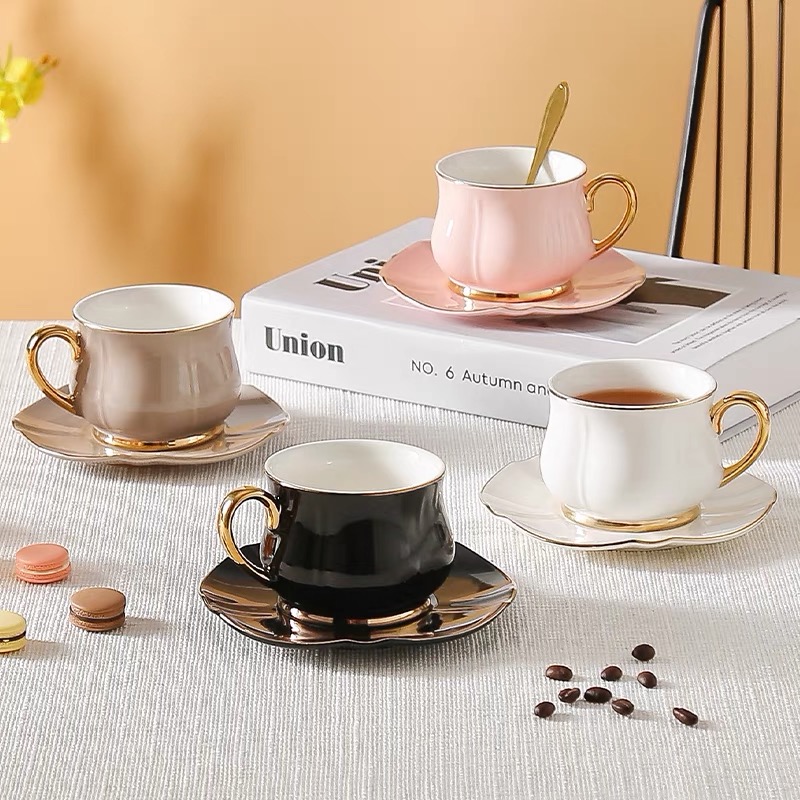 轻奢欧式咖啡杯碟高颜值陶瓷咖啡杯碟精致英式杯具4色可选