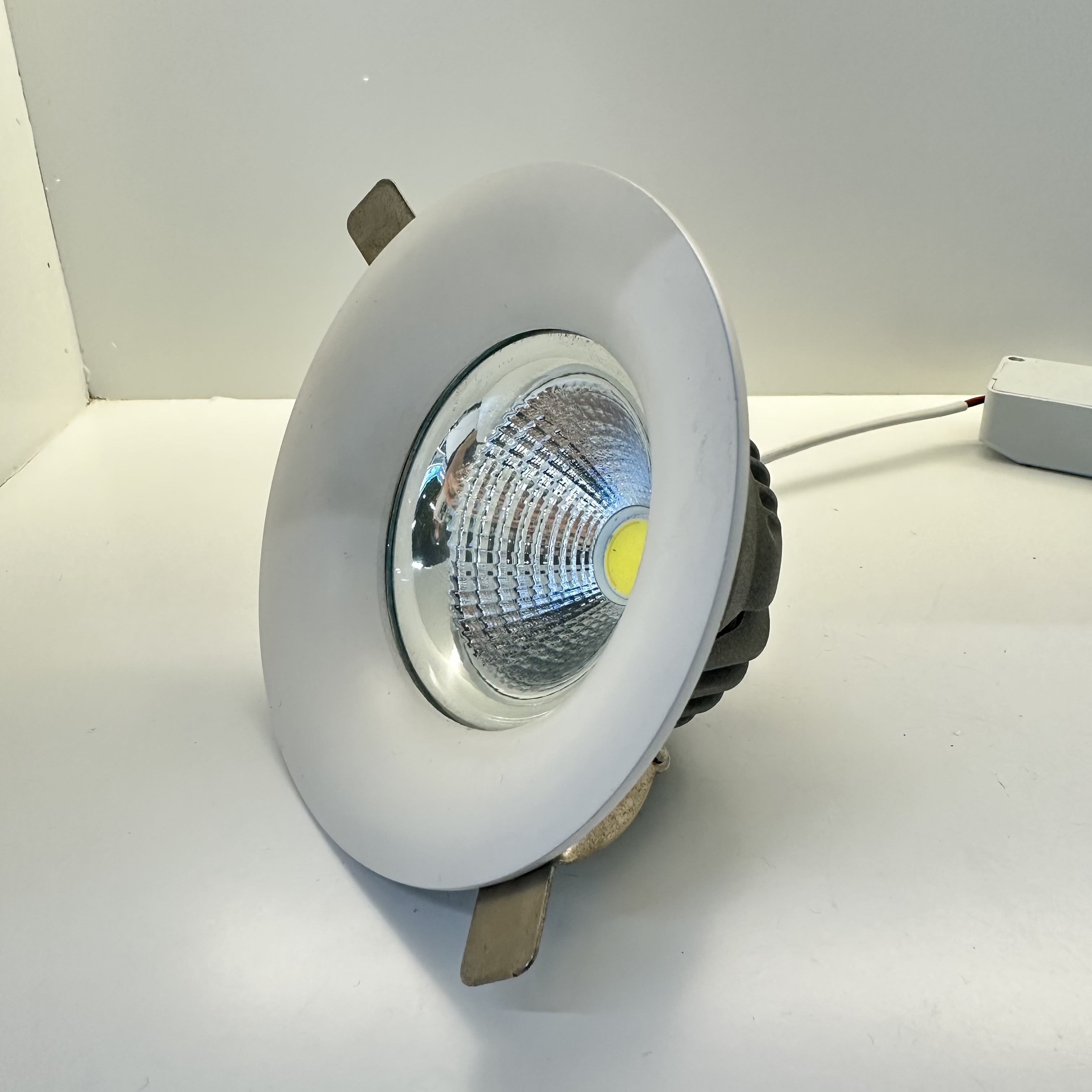 COB downlight LED DOWN LIGHT Silver white reflective matte 3 inches 5 inches 7 inches Application Scenario
