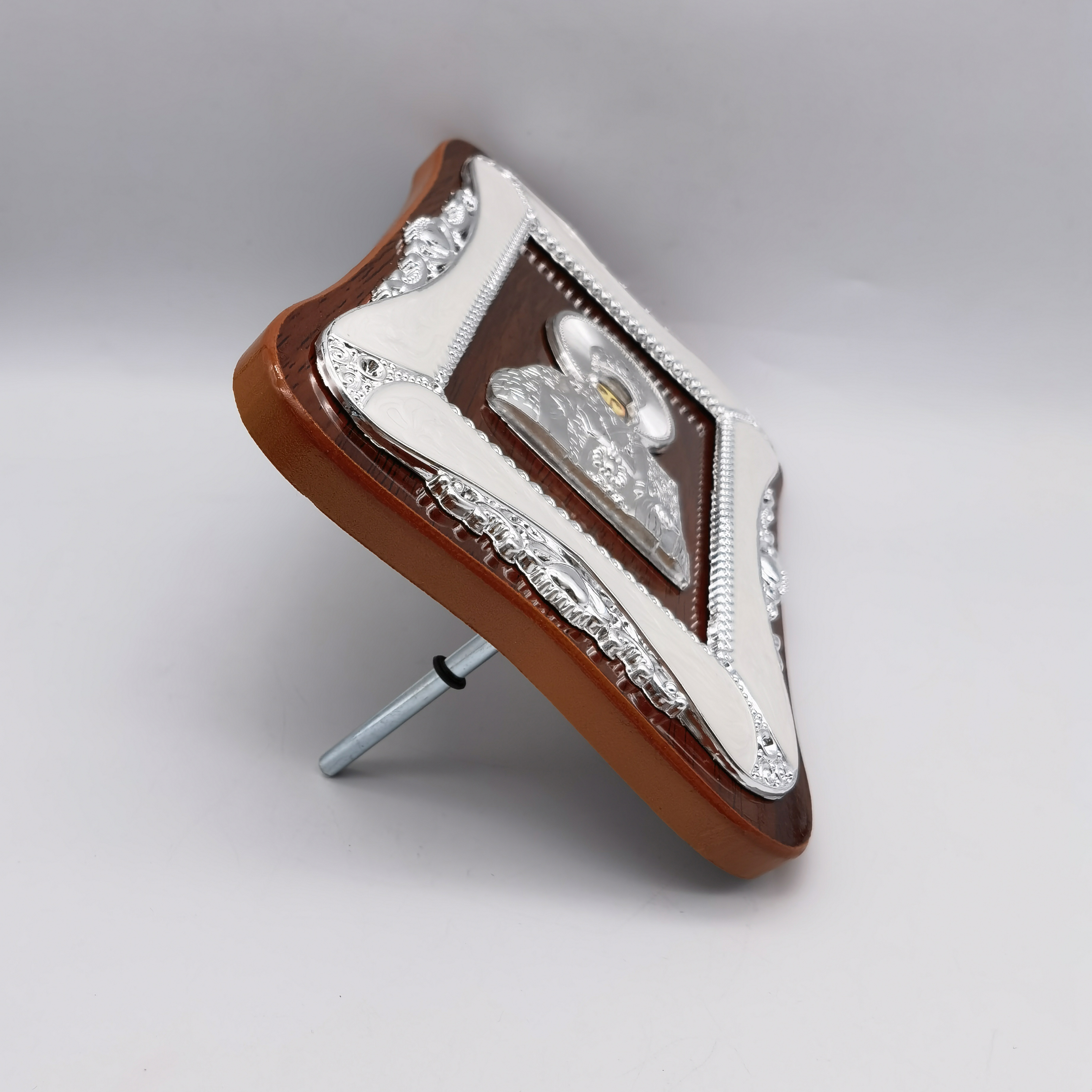 Wooden religious figurine of Jesus and Mary Item Picture