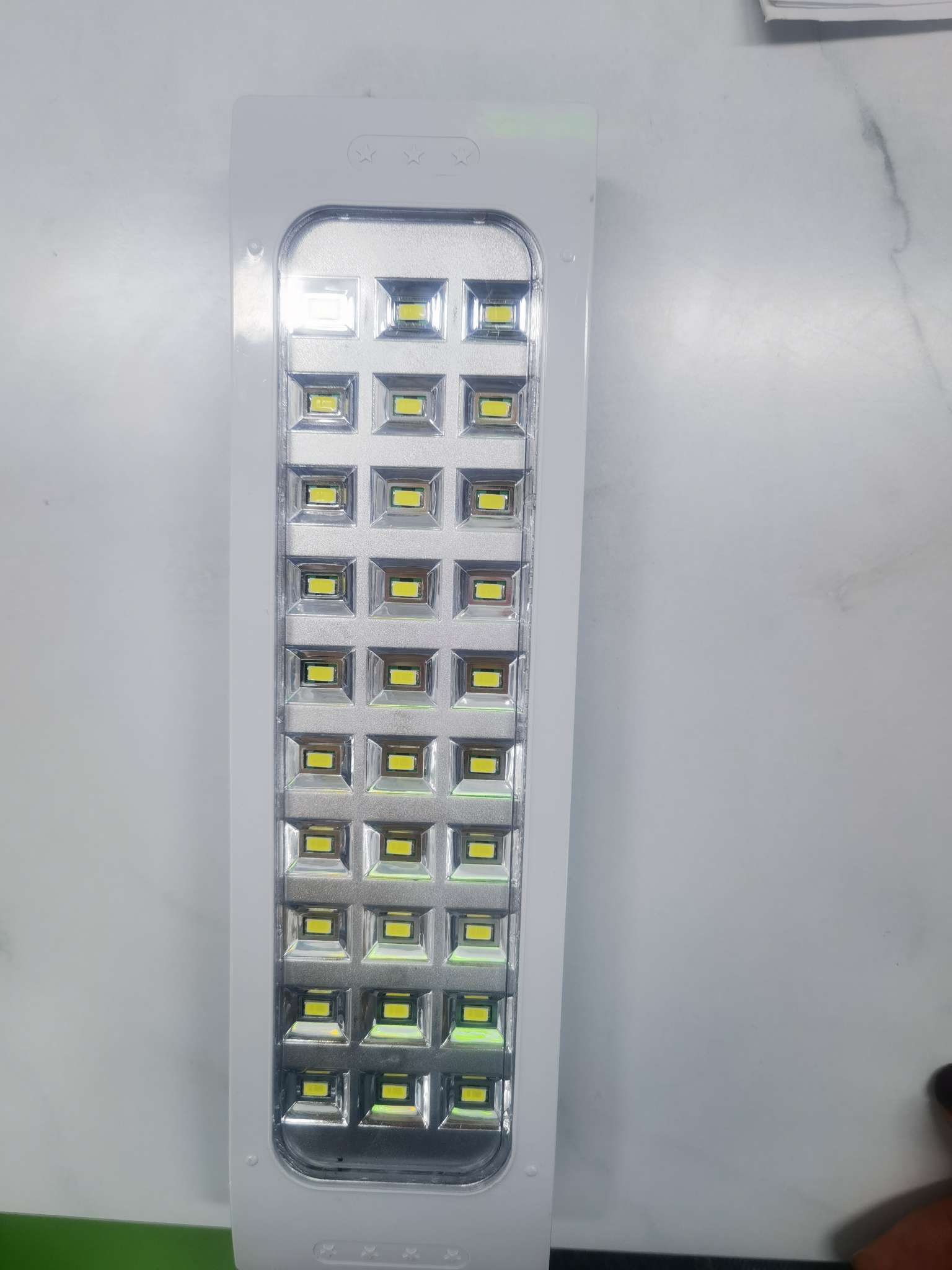 Hg Emergency Light