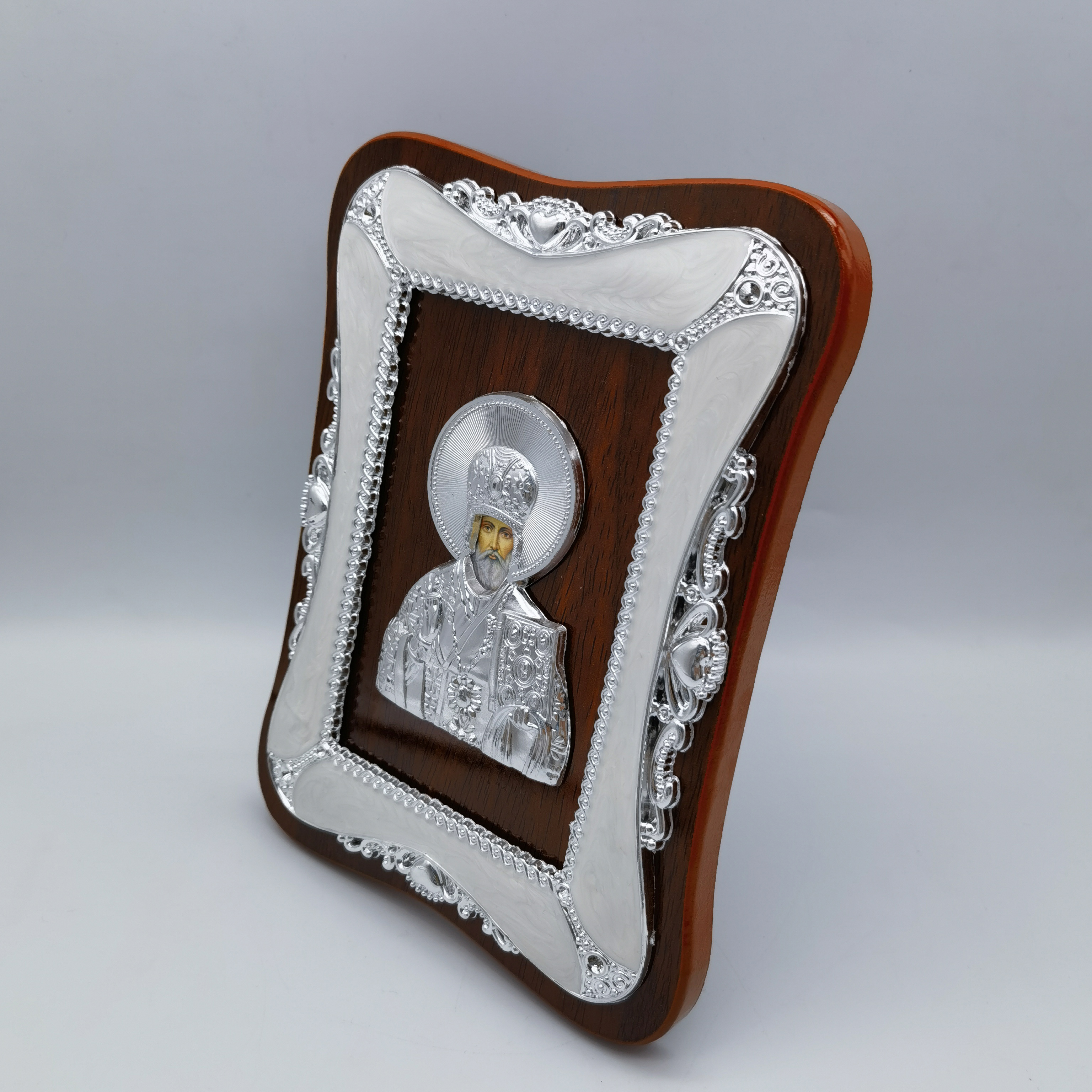 Wooden religious figurine of Jesus and Mary Specification image