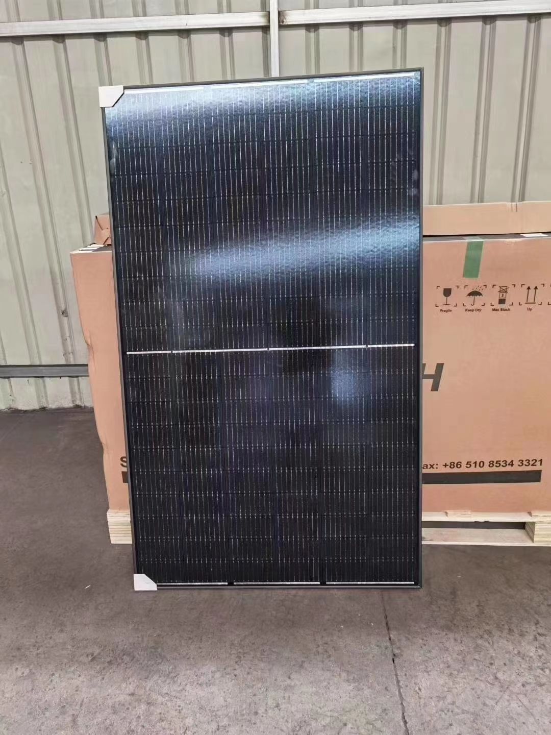 450W Black Solar Panel details Picture