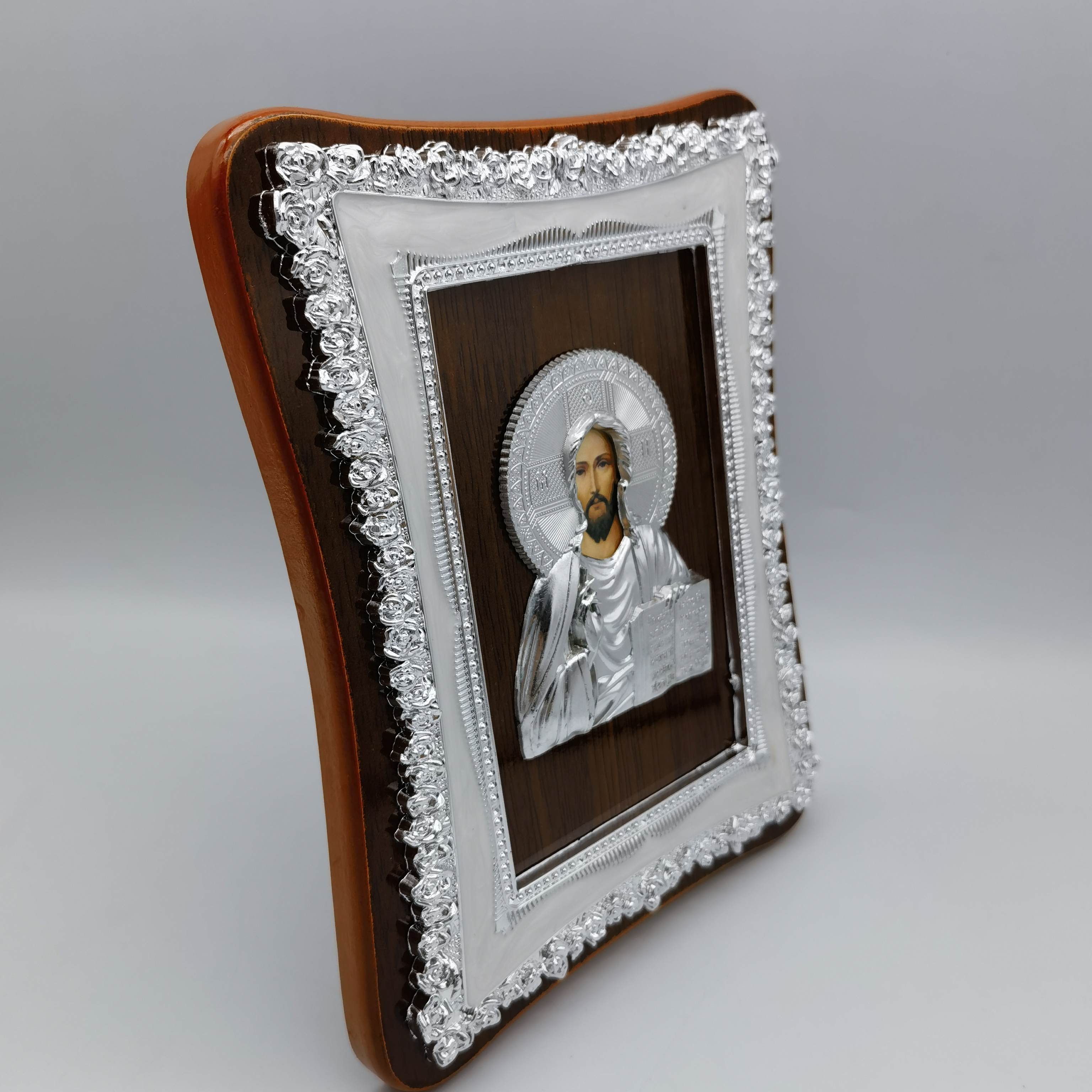 Wooden religious Jesus x photo frame decoration Application Scenario
