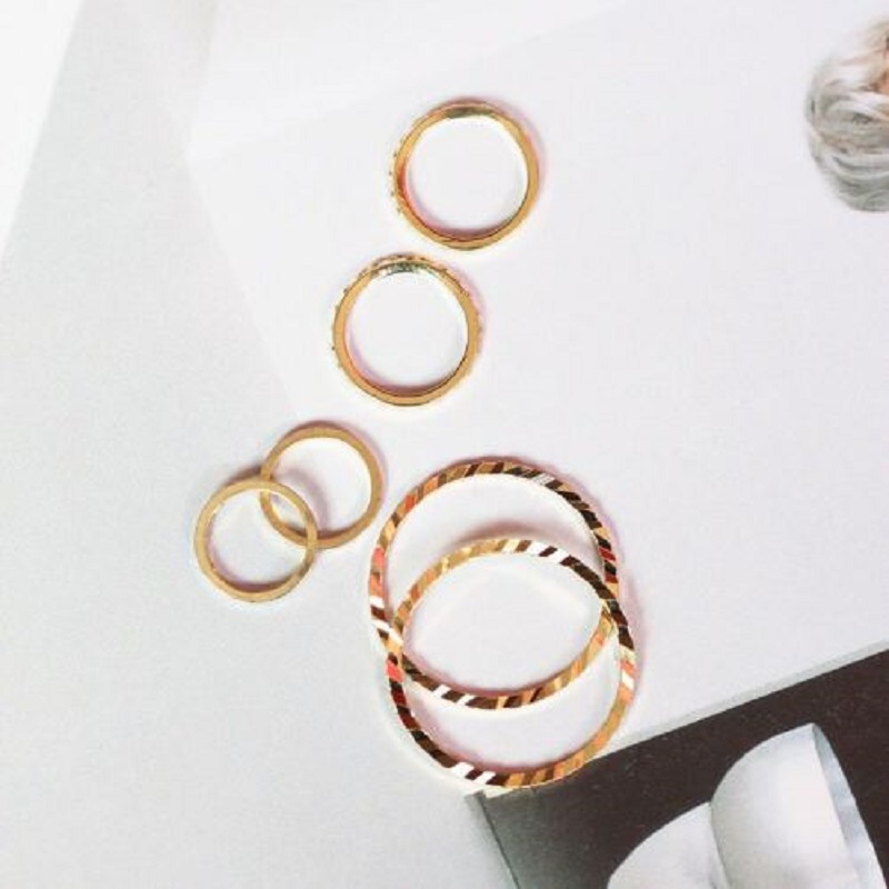 Patterned flower rings, irregular-shaped patterned flower ear rings, simple and fashionable ear accessories, necklaces, pendants, decorative items, DIY jewelry, copper accessories Specification drawing