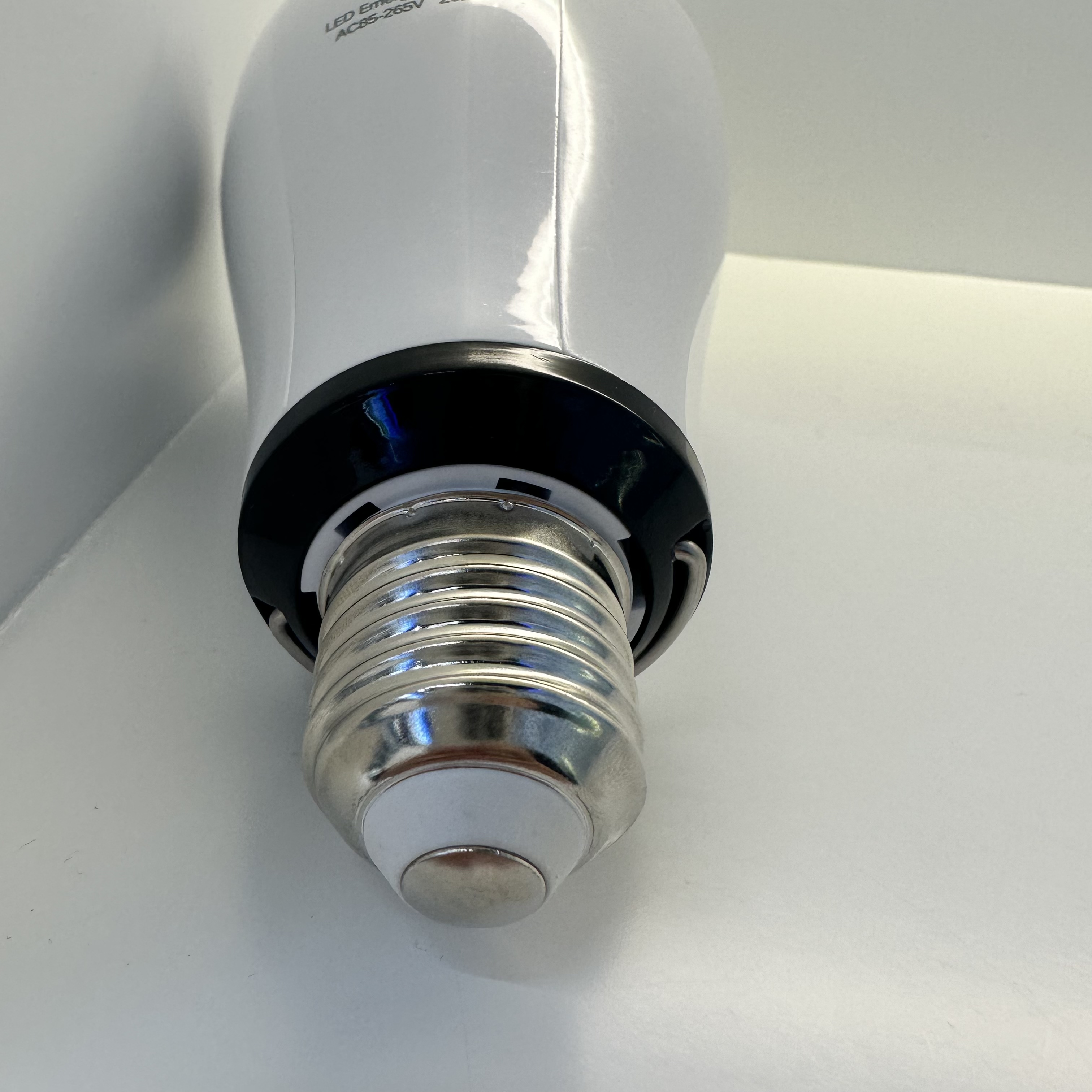 White LED bulb emergency light for illumination Item Picture