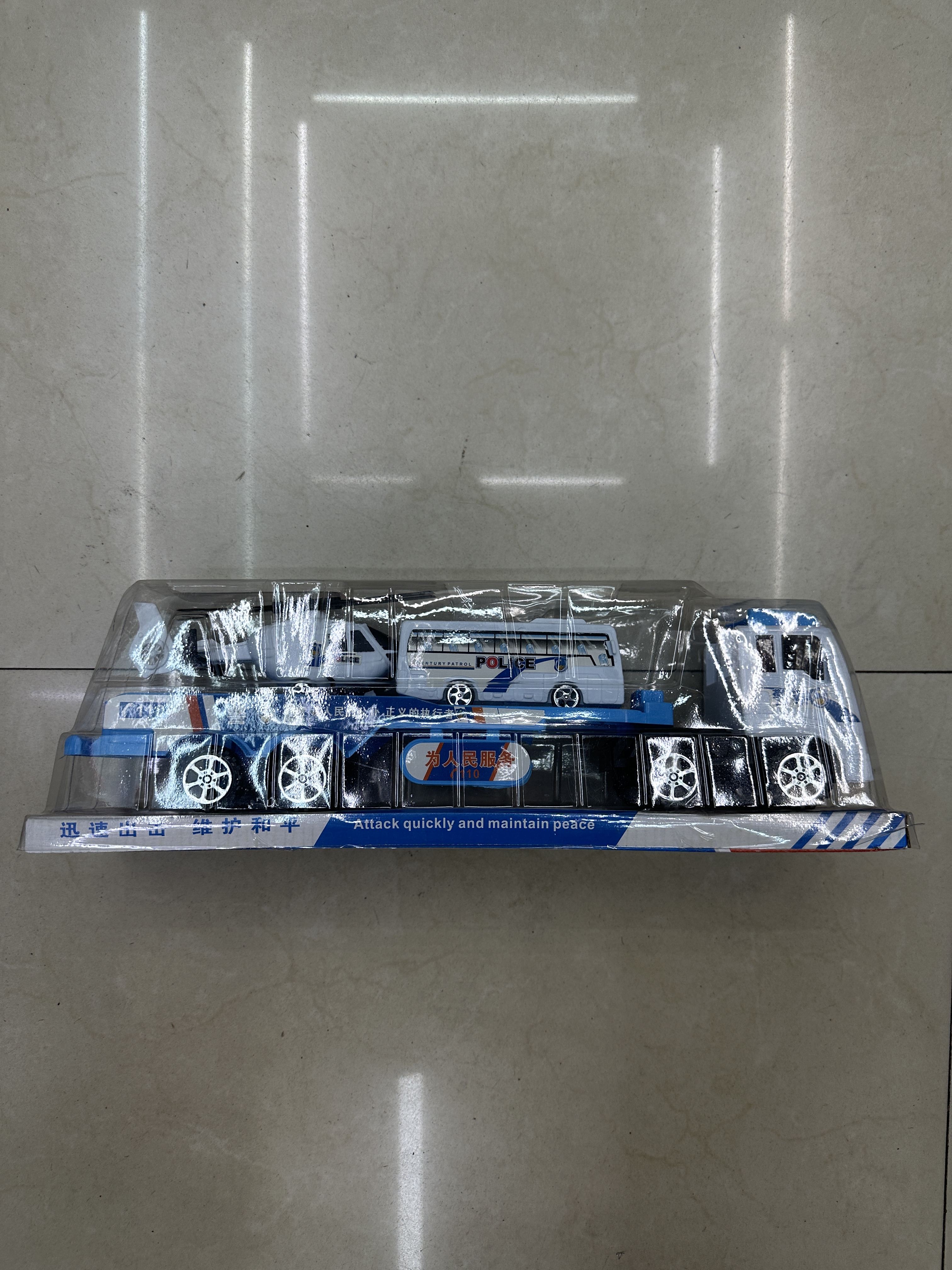 工程玩具仿真车环宇玩具6987536多款汽车混装塑料开窗盒模型