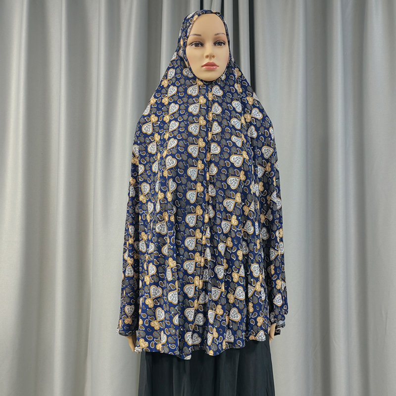 New fashionable and best-selling women's large-sized Muslim headscarves from the Middle East, Europe and America. Daily ethnic-style printed floral patterns details Picture