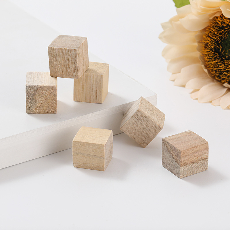 捷豪厂家现货正方形松木块儿童玩具积木块 数学教具方块 DIY模型 配饰