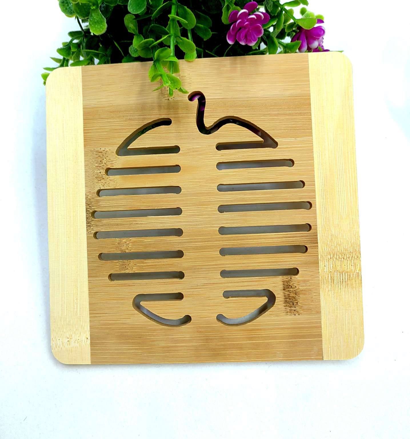 Bamboo placemats, heat insulation pads, creative cup MATS, cartoon cute table MATS, wooden bowl MATS, household hollowed-out cup MATS pic 4