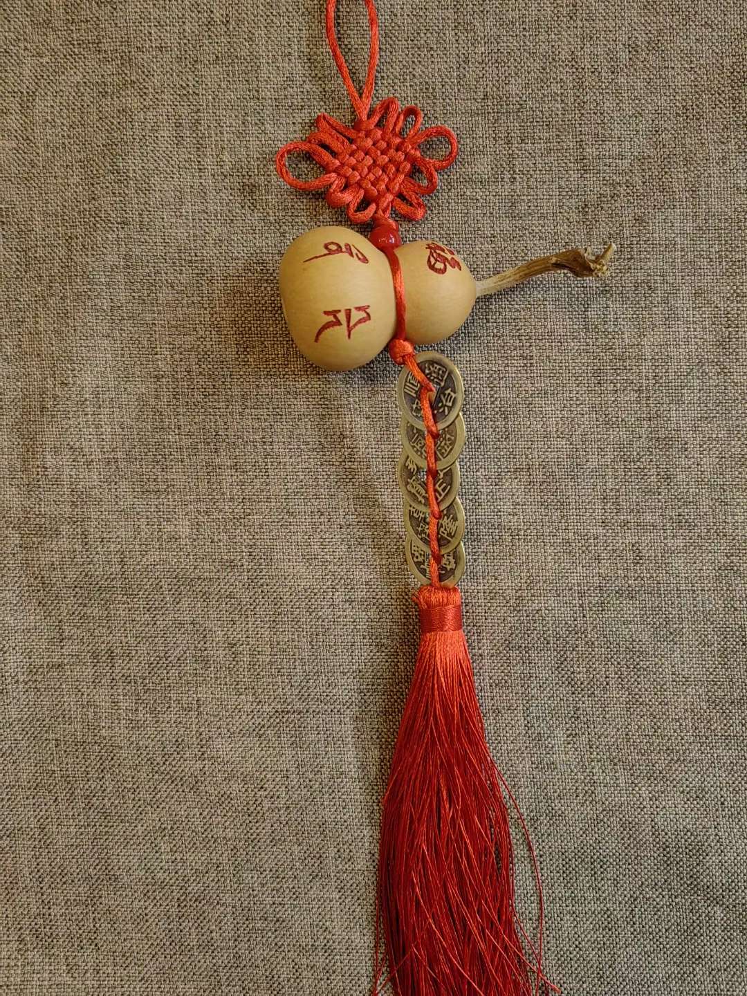 The blue tassel Chinese knot pendant with a peace gourd symbolizes peace, happiness, prosperity, good fortune, and the attraction of wealth and blessings detail image 5