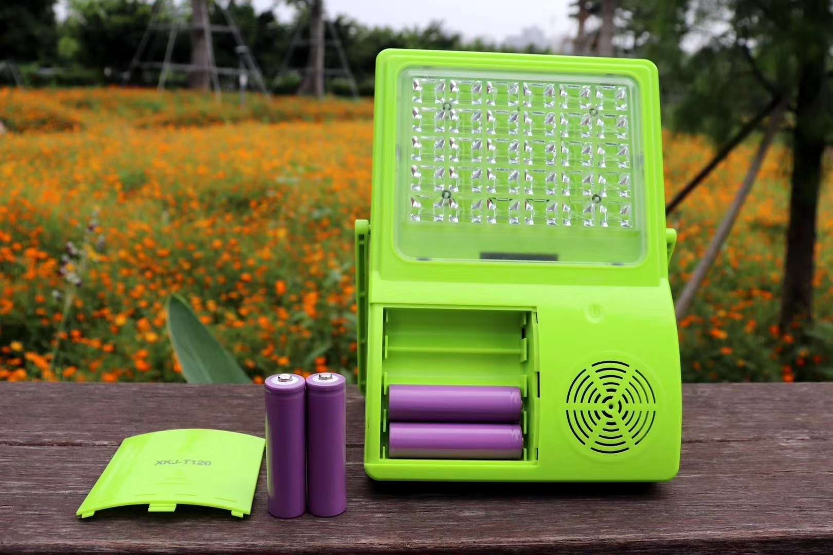 Outdoor Emergency Bluetooth Speaker Light undefined
