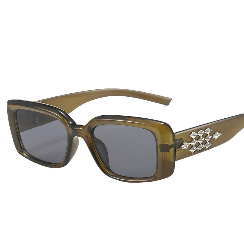 "Starry Sky rivet square sunglasses for women, Korean version Y2K personalized Internet celebrity sunglasses, hot girl high-end sunglasses. Item Picture