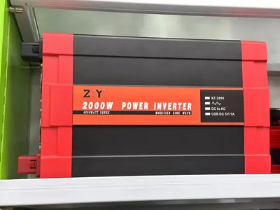 Inverter Red And Black 2000W