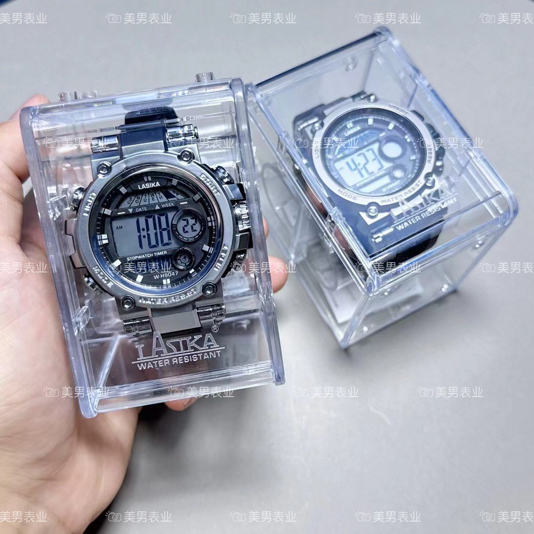 The latest sports electronic watch with a fashionable large dial and men's outdoor multi-functional watch is selling well at the beginning of the school year