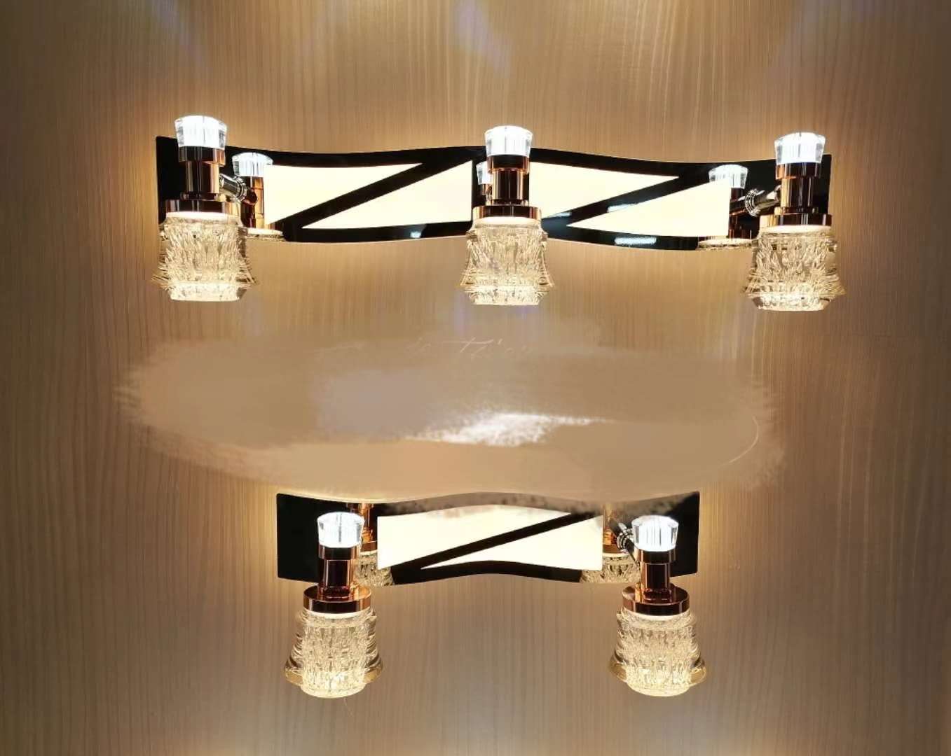 Crystal Wall Lamp details Picture