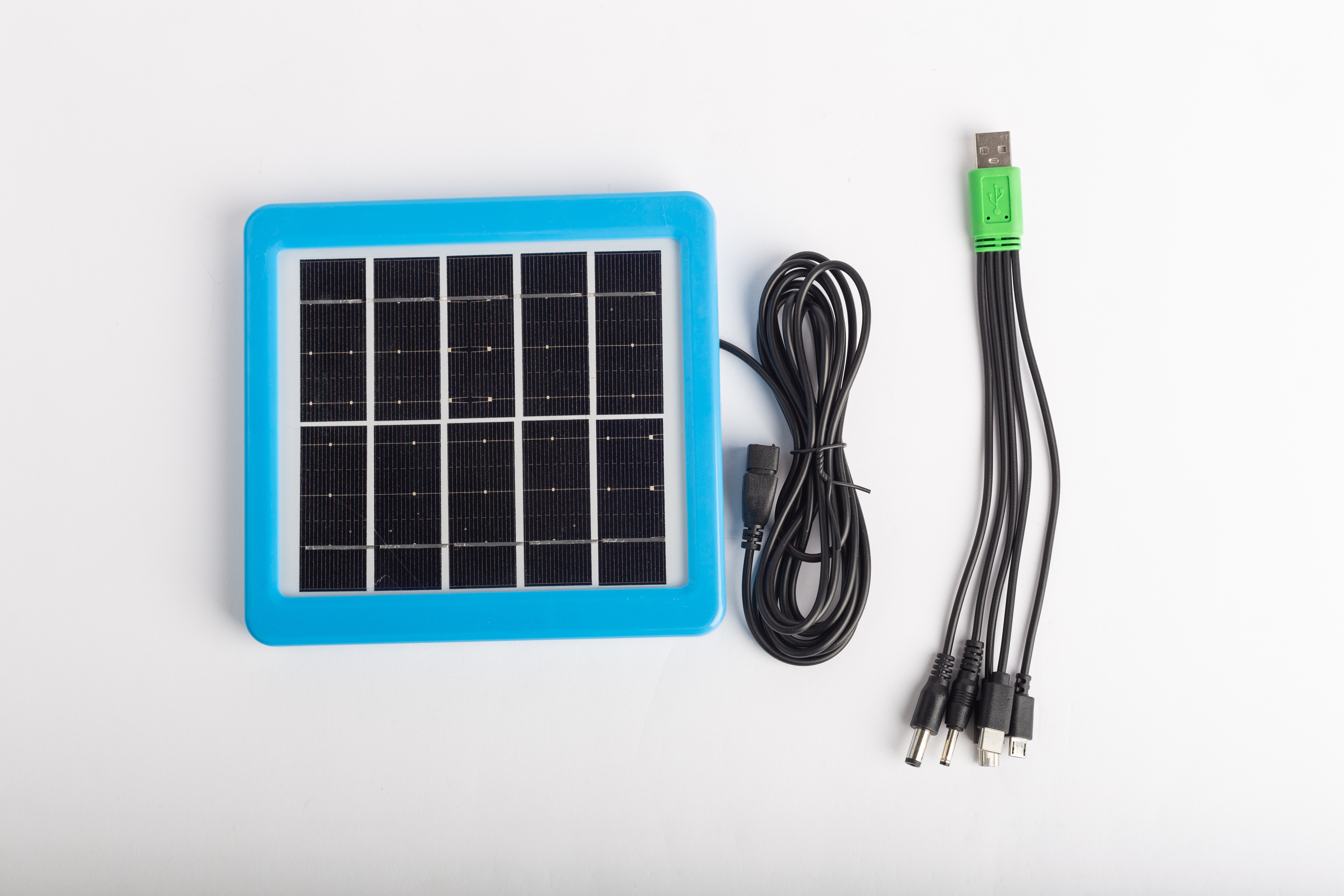 便携式户外发电太阳能板USB手机太阳能充电板详情图2