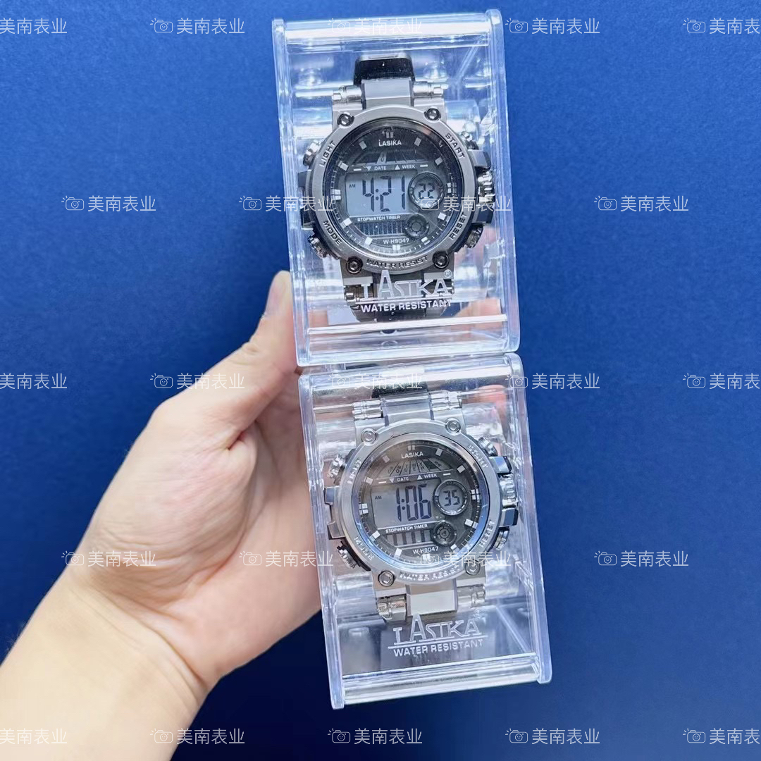 The latest sports electronic watch with a fashionable large dial and men's outdoor multi-functional watch is selling well at the beginning of the school year Specification image