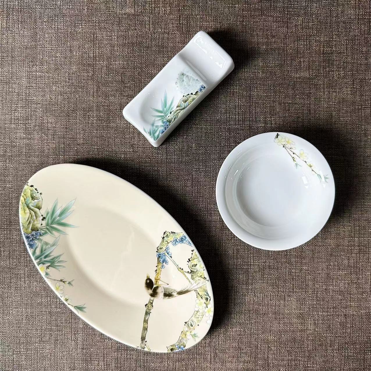 Retro flower-and-bird series ceramic bone China tableware set, Chinese ink-wash style imperial garden style carved ceramic tableware Specification image