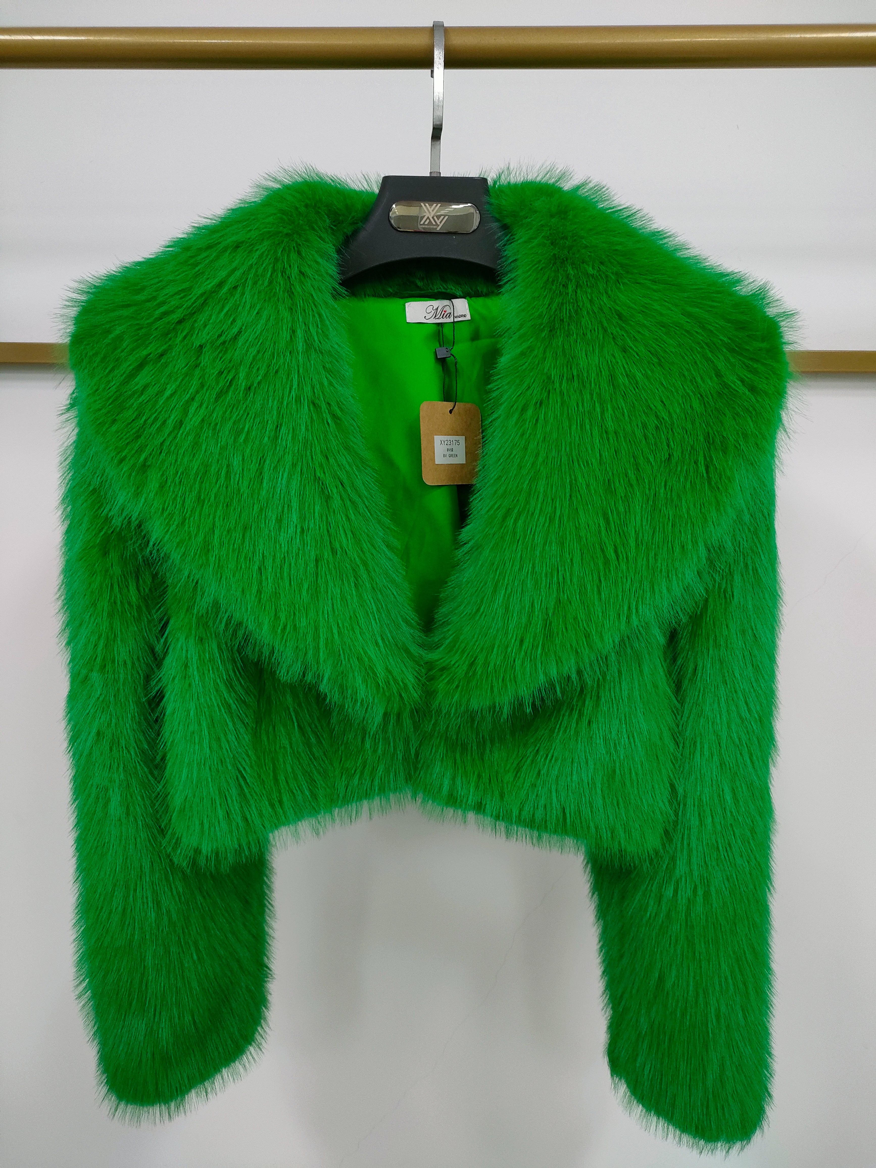 2023 New Imitation Fox Hair Fashion Short Suit Collar Fur Coat Design Hot Winter