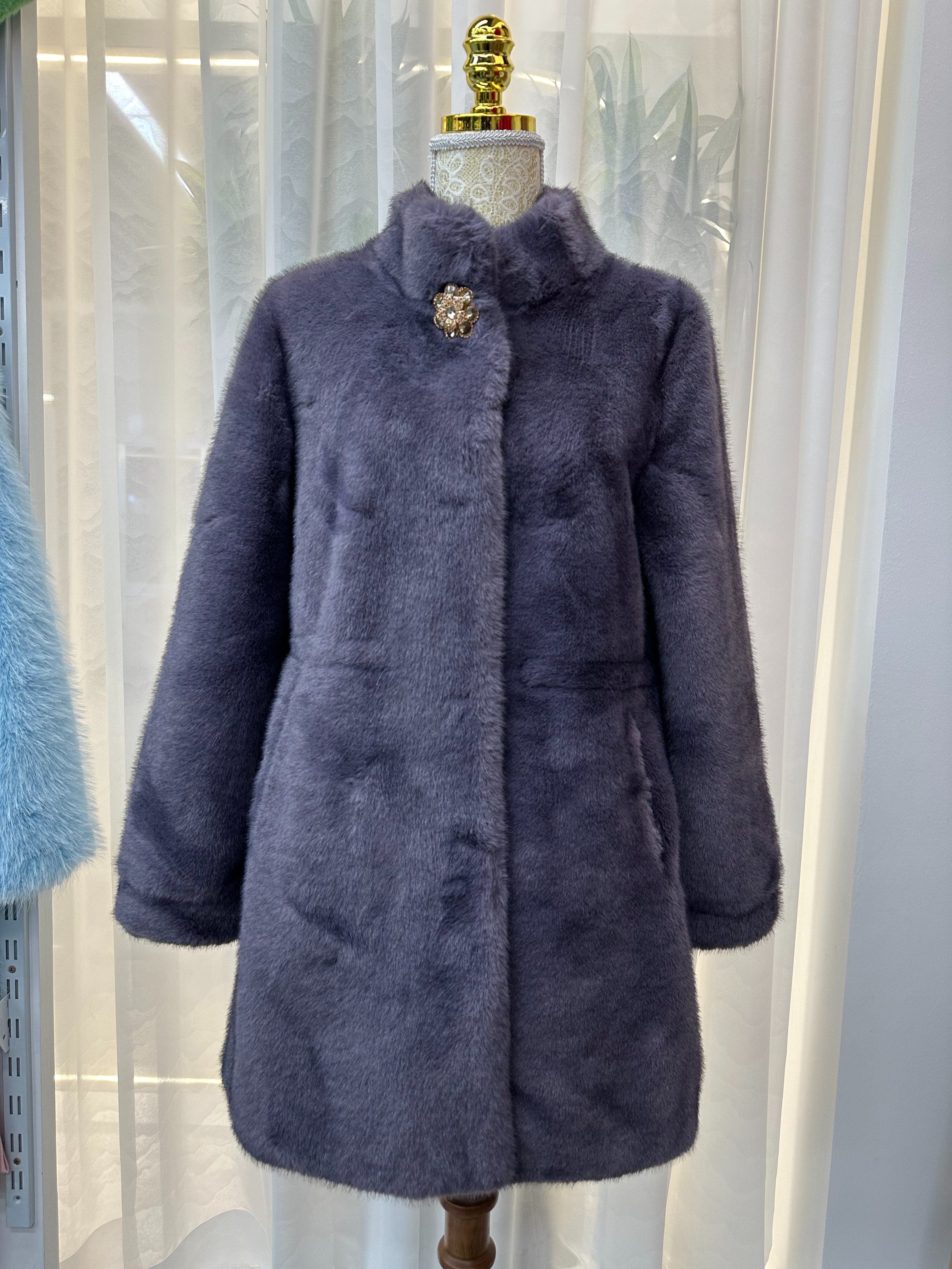 Autumn And Winter Mink Velvet Comfortable Medium Length Coat Noble Wool Fur Coat Specification drawing