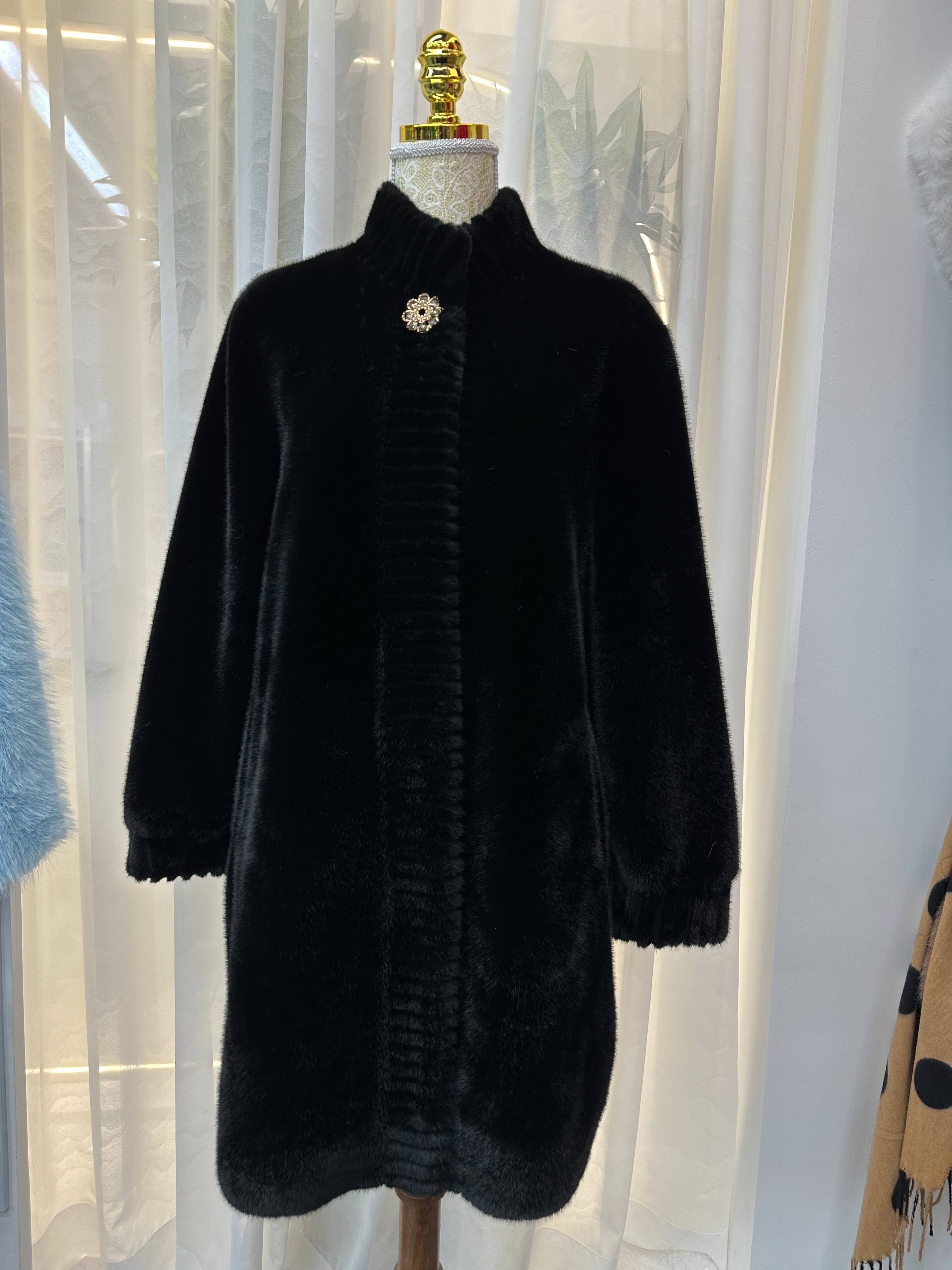 Autumn And Winter Mink Velvet Comfortable Medium Length Coat Noble Wool Fur Coat