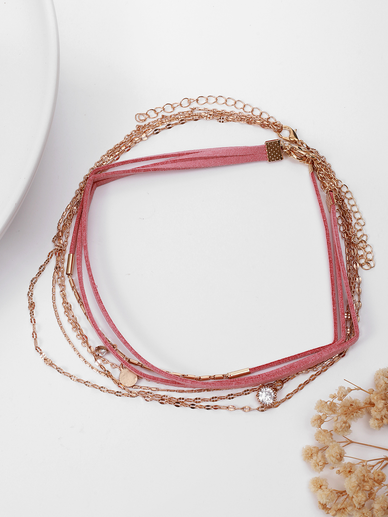 Sweet and cool style fresh and delicate necklace, multi-layer chain, hot girl collarbone chain, niche design sense, elegant and individual, light luxury style details Picture