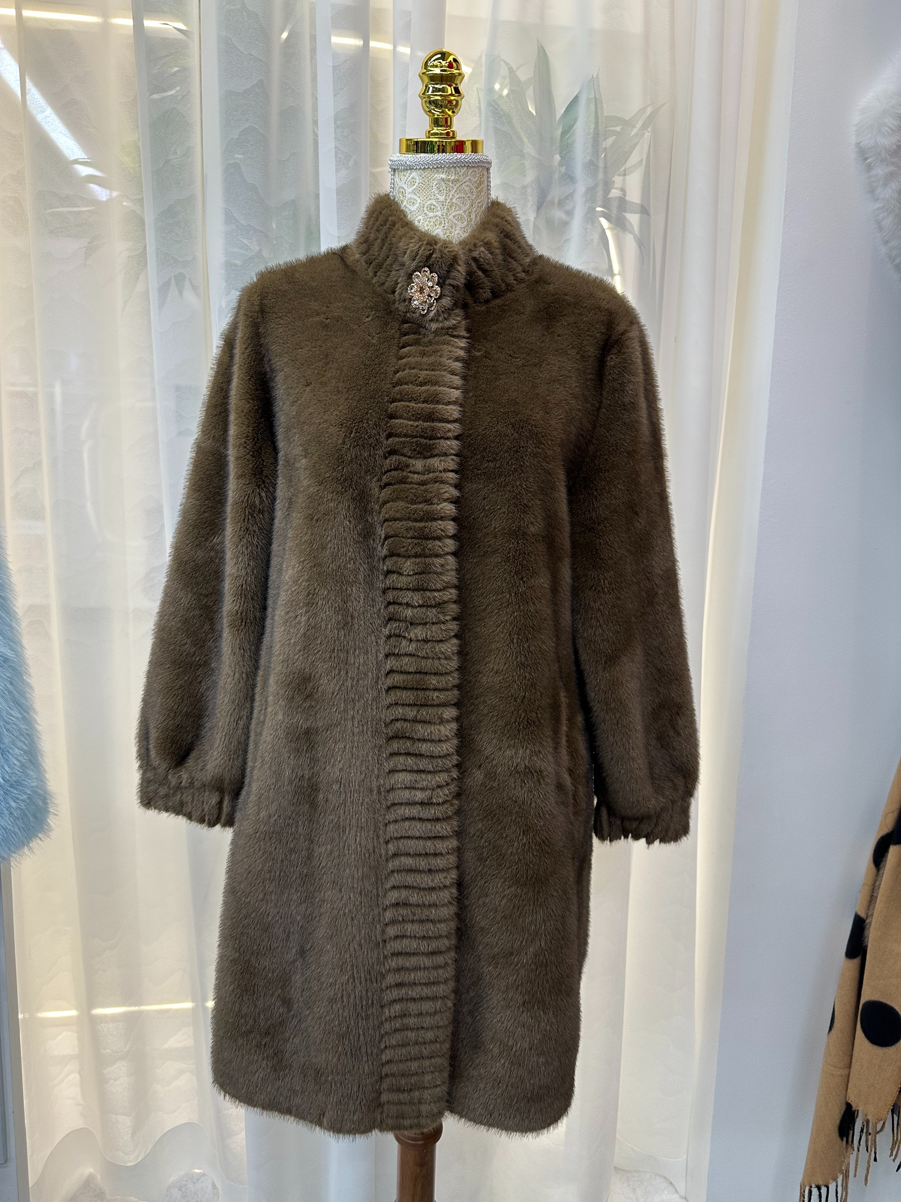 Autumn And Winter Mink Fur Comfortable Mid-Length Standing Collar Design Coat Noble Wool Fur Coat