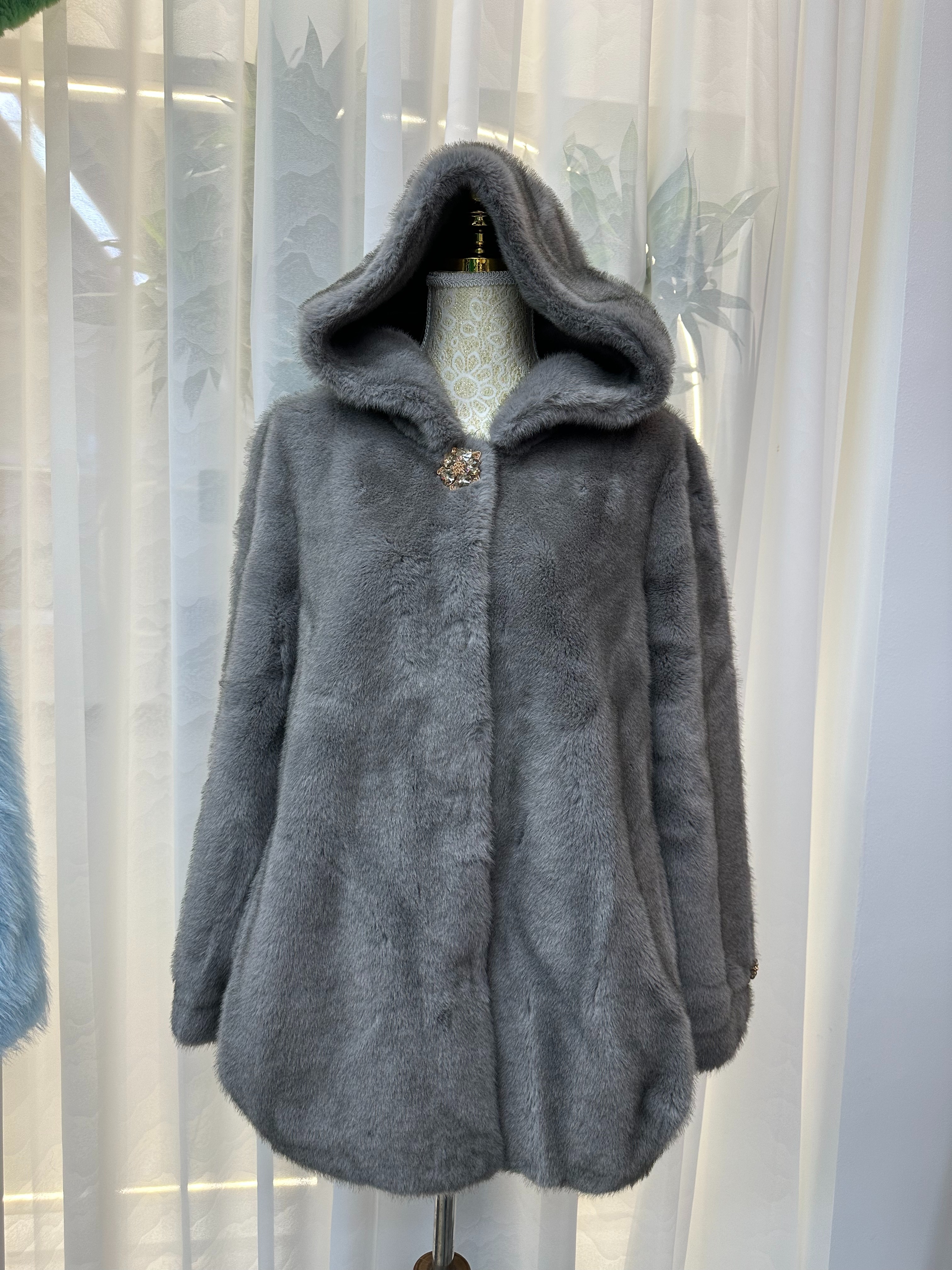 In Stock New Woolen Hooded Coat Everything Trends New Winter Fashion Warm Classic Everything Fur Coat
