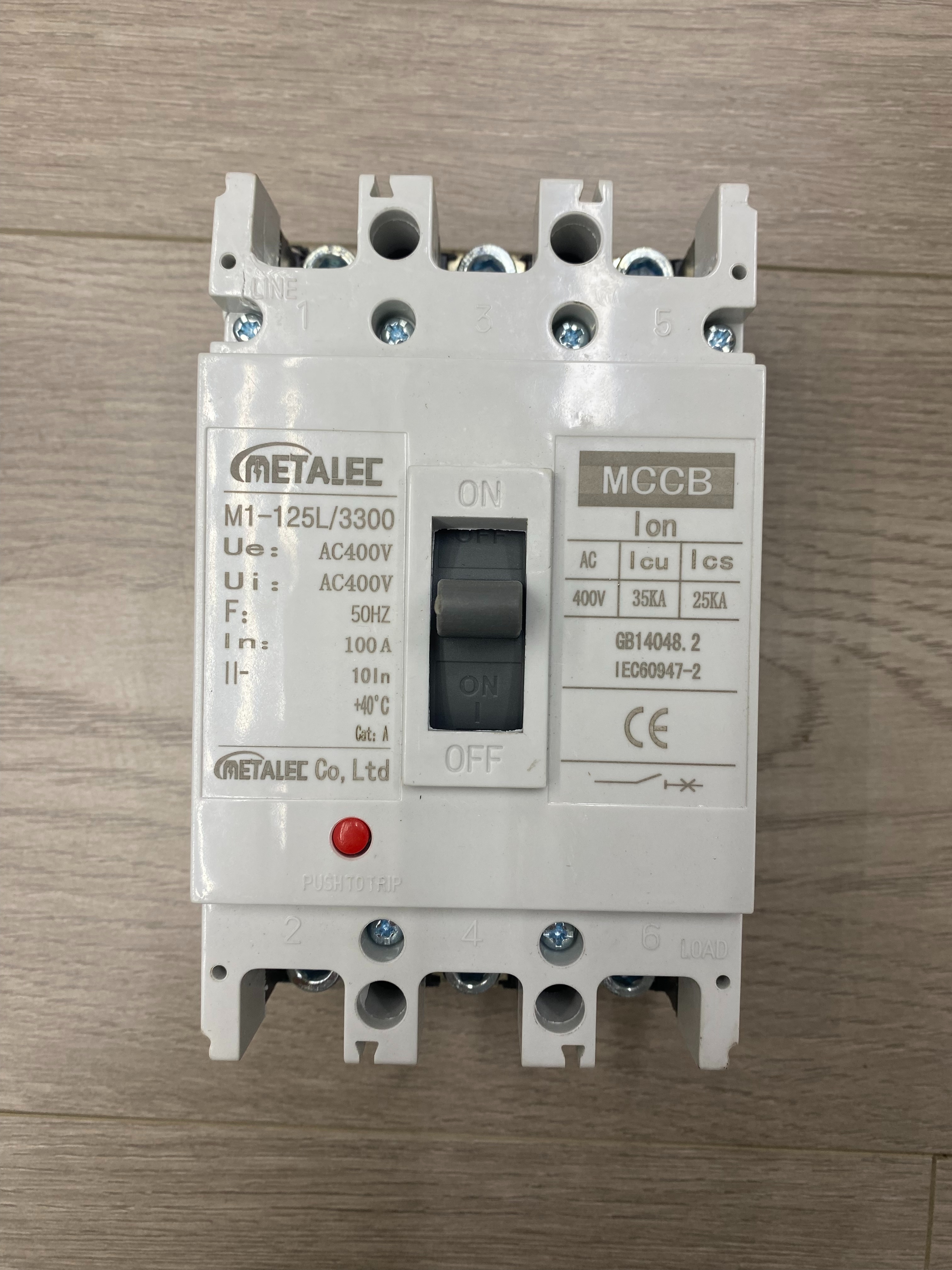 MCCB lon 4P AC 125L 3300