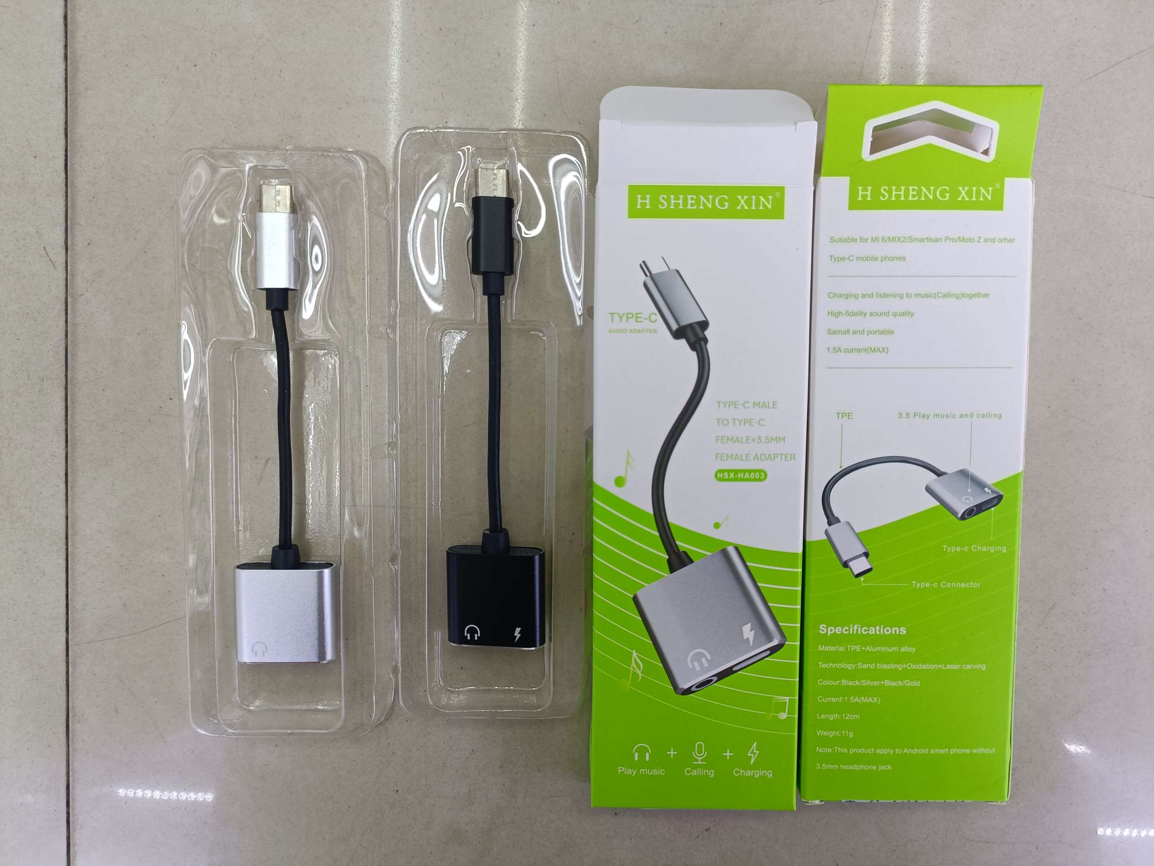 Type-C Audio switching analog audio cable Type-C one minute two square audio switching analog Type-C knife to 3.5 analog charging Listen to music call line control