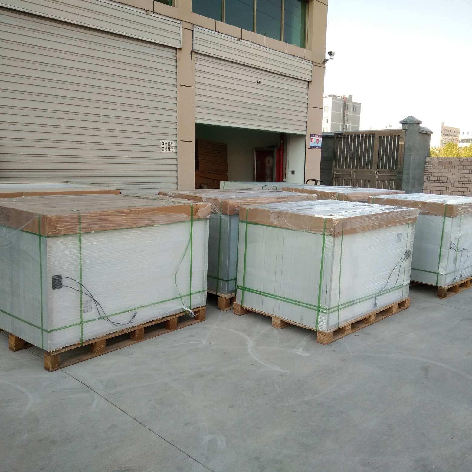 Polycrystalline 230 Watt Solar Panel Photovoltaic Panel Specification drawing