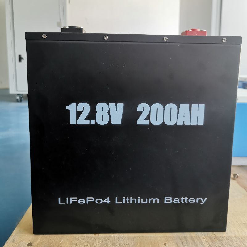 12.8V 200AH A级电芯 磷酸铁锂锂电池详情1