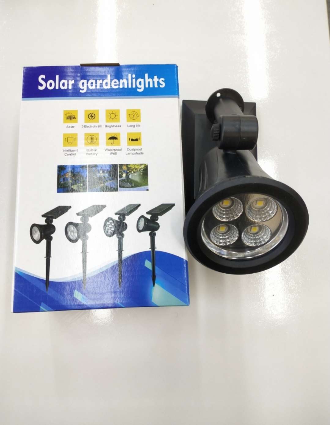 Solar Ground Plug Lamp -4 Heads