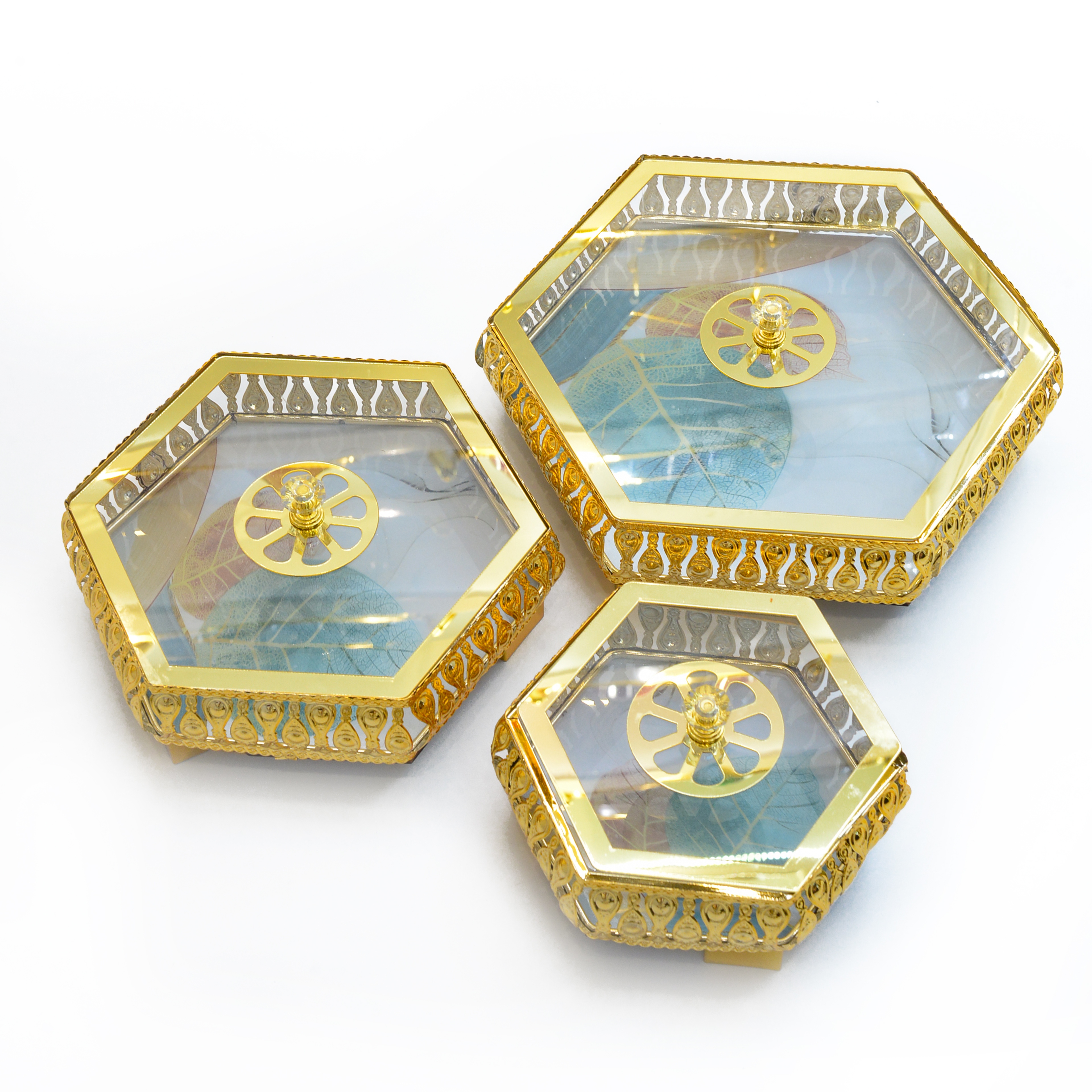 Acrylic alloy Arab-style hollowed-out pattern candy box and pastry box 022 (Price negotiable) Specification image