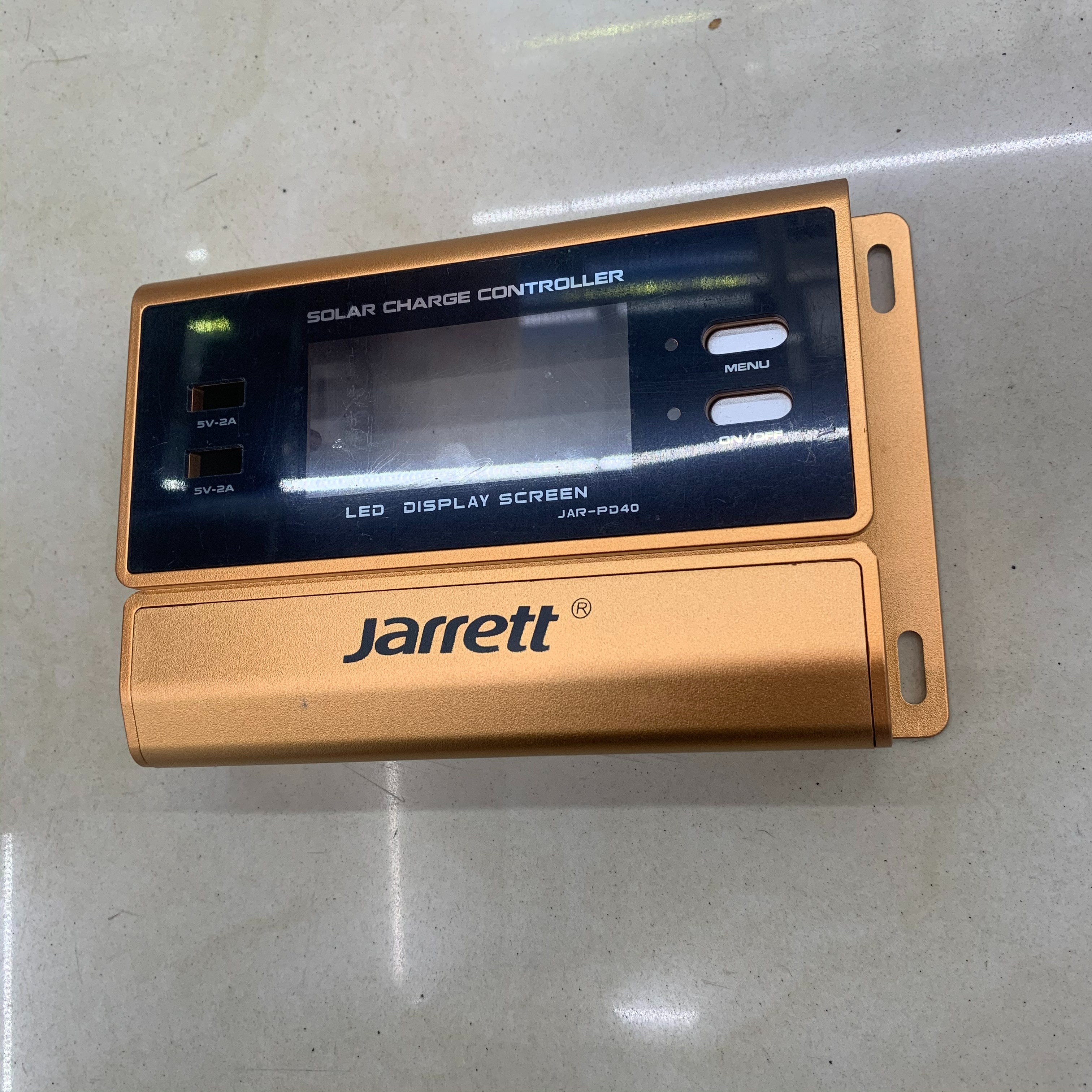 Jarrett's solar controller pwm 12v, 24v, 10A control current protection battery is a best-selling product. Welcome to our store for consultation Application Scenario