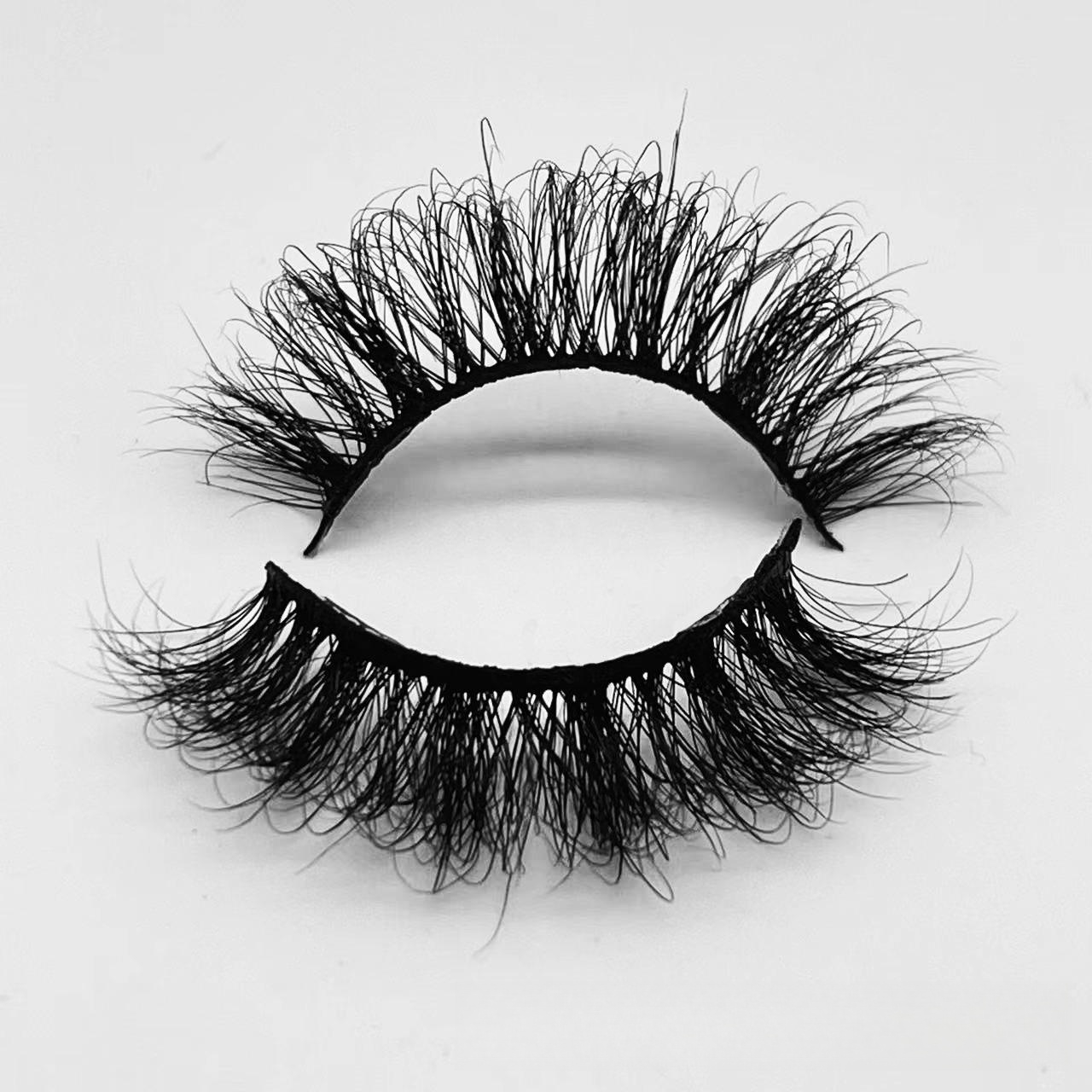 New 20MM mink Russian curly false eyelashes, thick and curly European eyelashes, messy and explosive eyelashes Application Scenario