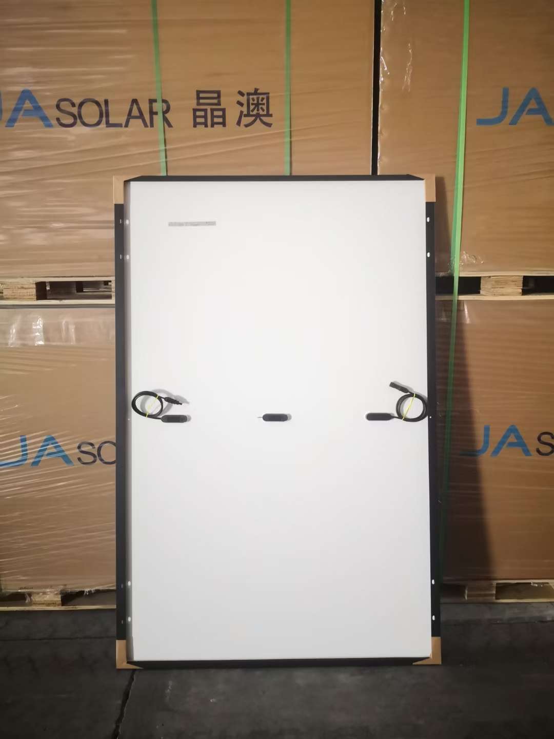 Single Crystal 370-Watt Solar Panel First-Line Brand Can Be Customized details Picture