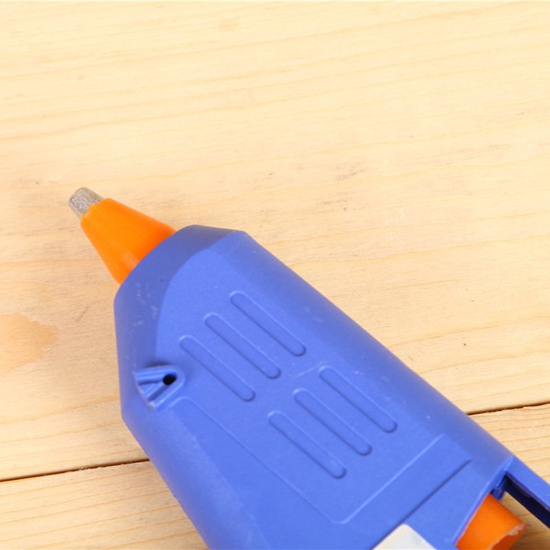 Guke Blue small glue Gun LB20 Hot melt glue gun 20W with switch anti-scrubber nozzle factory direct sales Application Scenario
