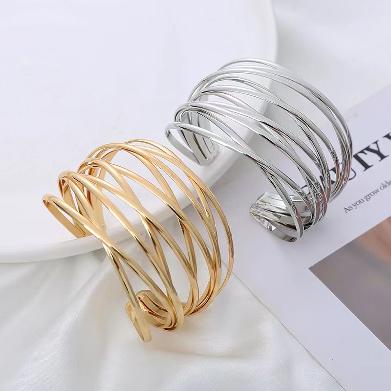 Xiyin's best-selling metal shining open C-shaped adjustable wide-edge bracelet for women from cross-border Amazon in Europe and America